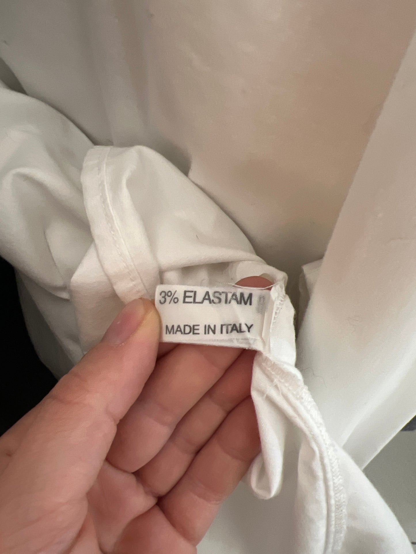 Cămașa premium italiană ușor cambrata