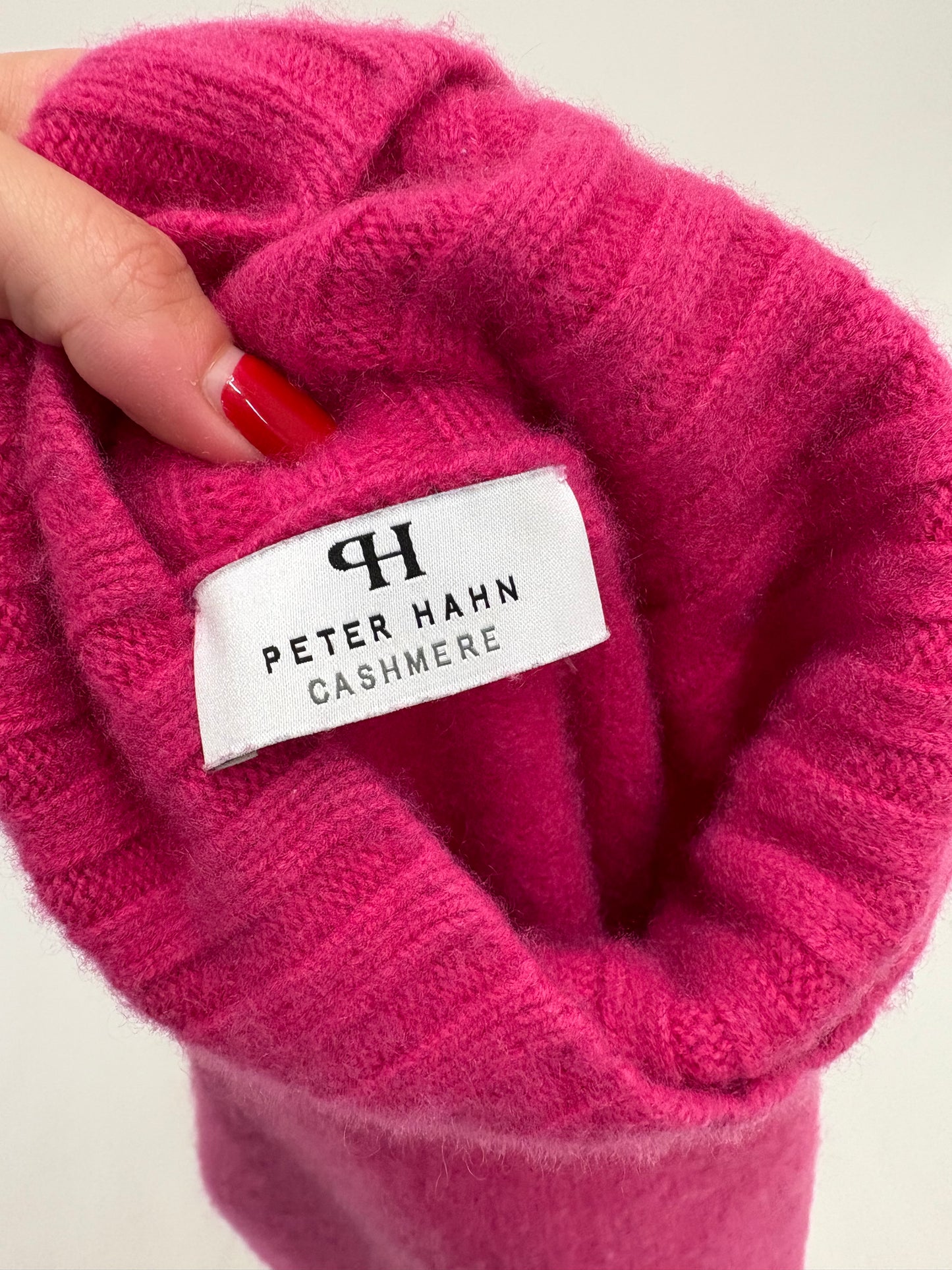 Maleta fucsia din cașmir multiply high end
