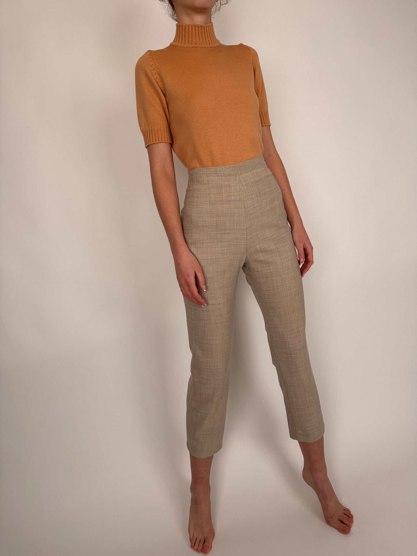 Pantaloni petite de brand luxury italian linen nude din stofita de lana