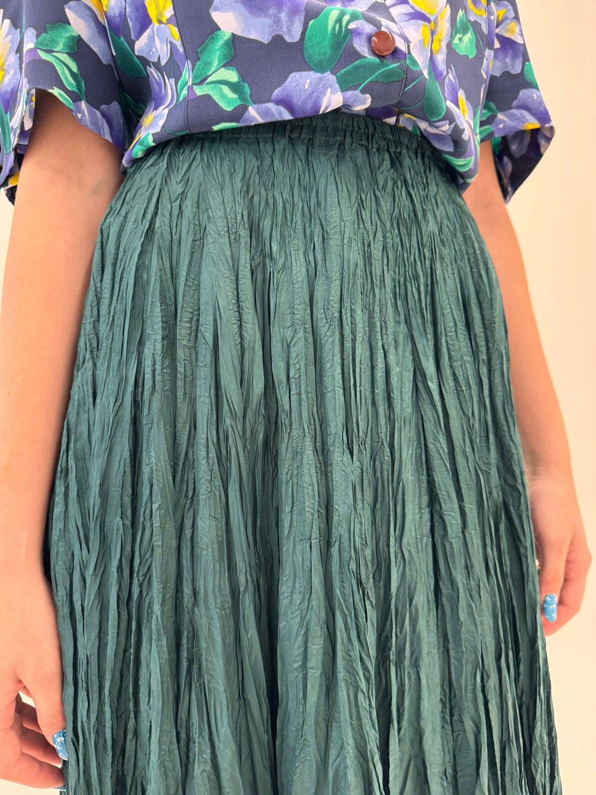Fustă maxi din mătase naturală no iron dark green cu talie elastică ultra înaltă