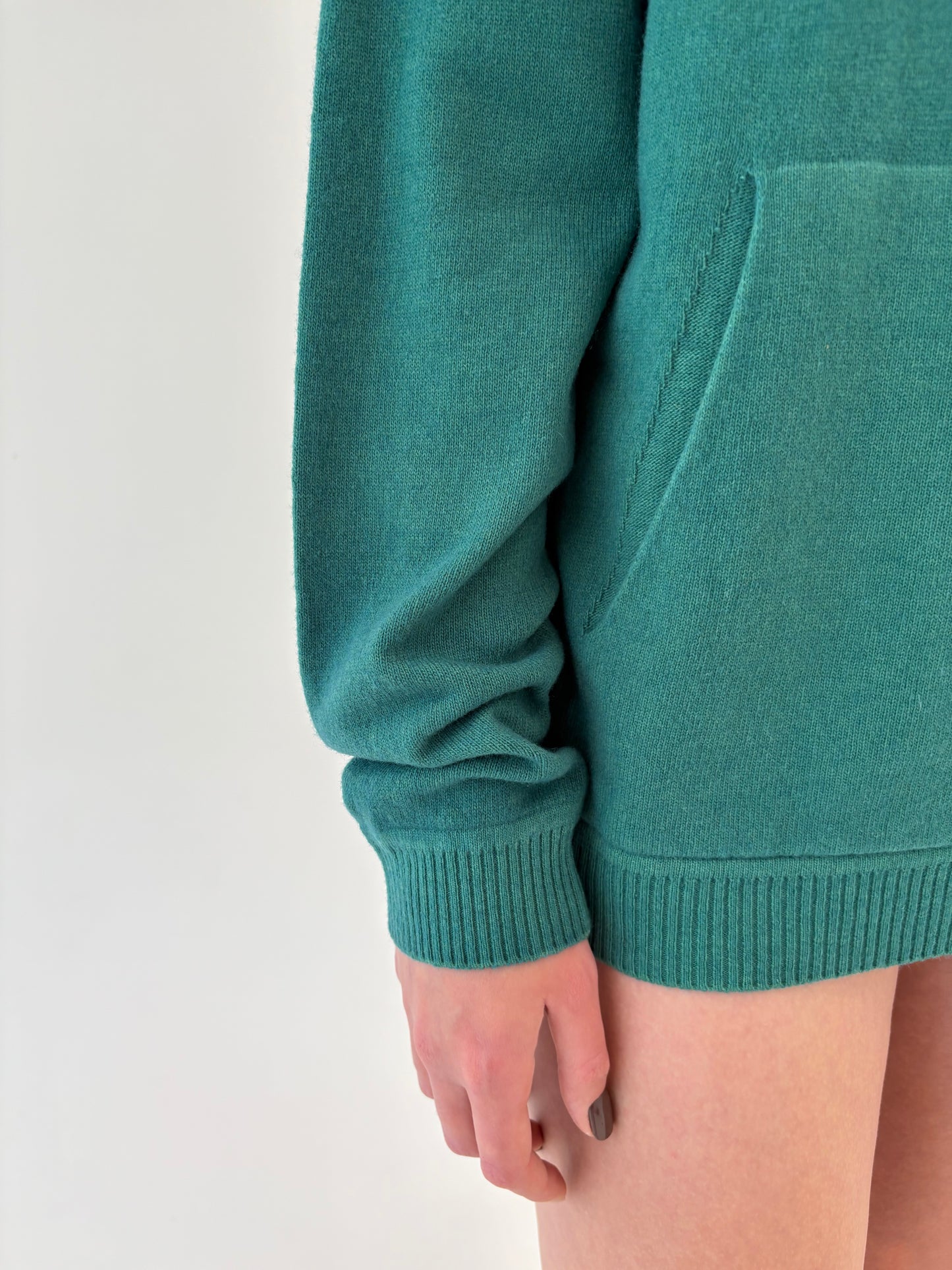 Hanorac pine green din lana extrafina de gramaj mare