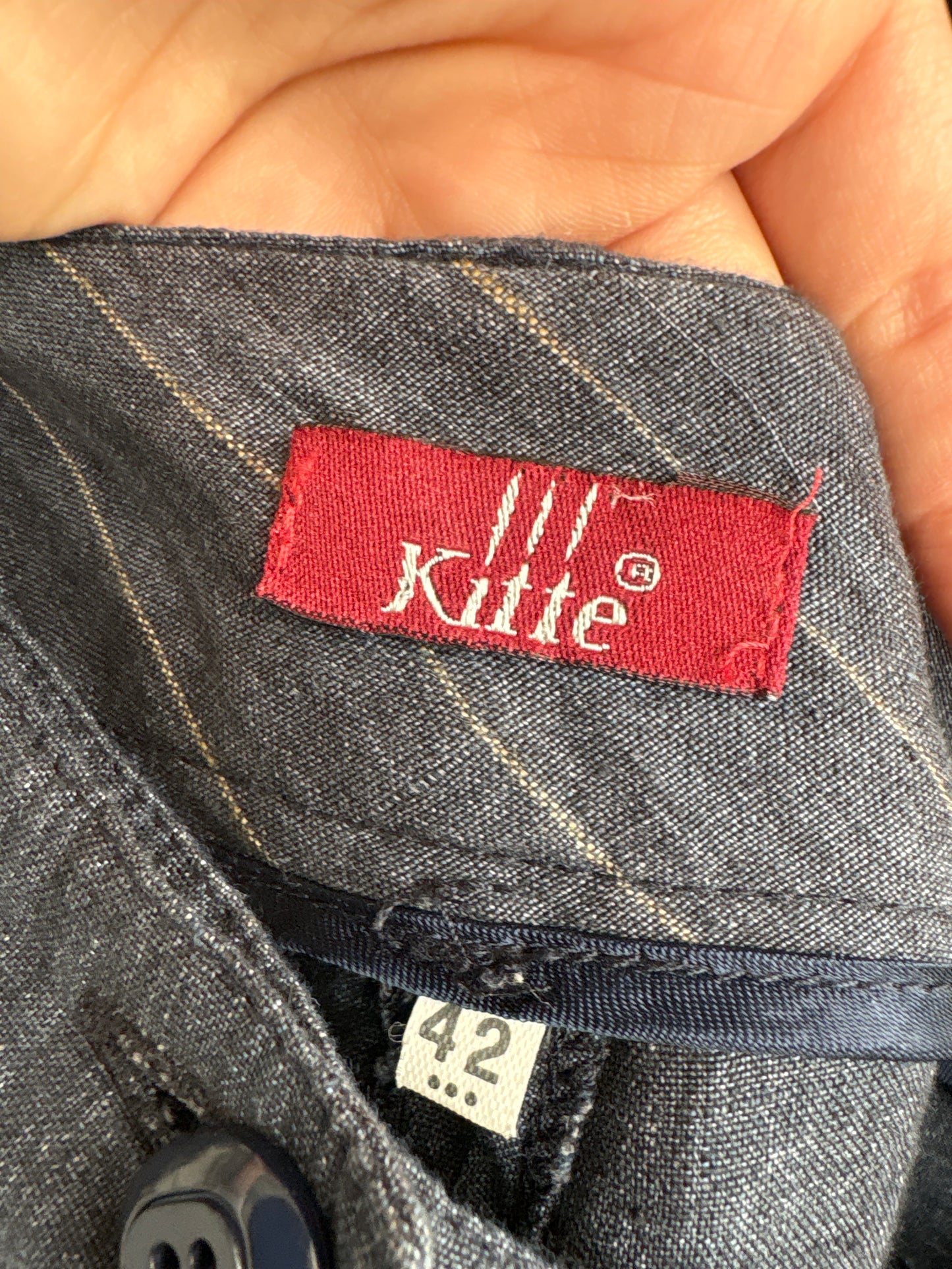 Pantaloni jeans blue petite din in premium italian în croi clasic