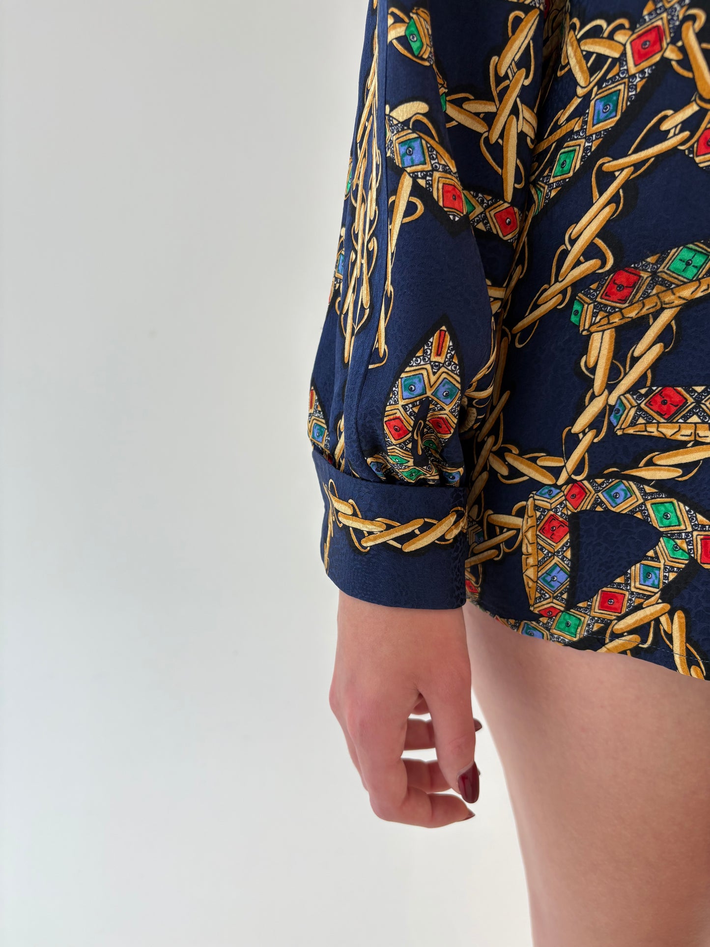 Cămașa vintage din mătase naturală texturată cu print baroc