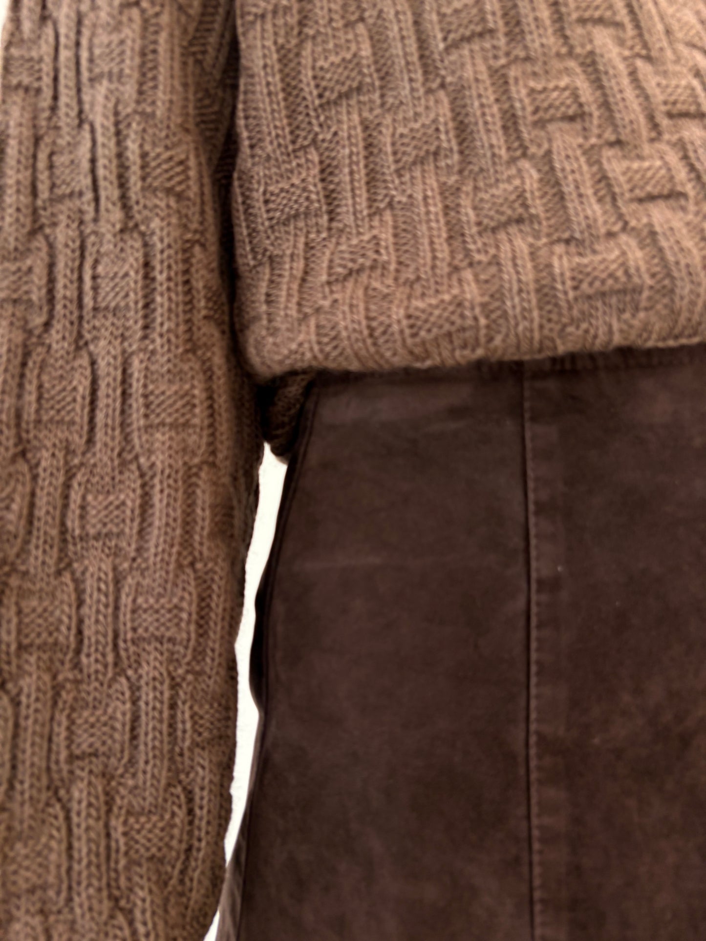 Fustă chocolate brown A-line cu aspect de piele întoarsă