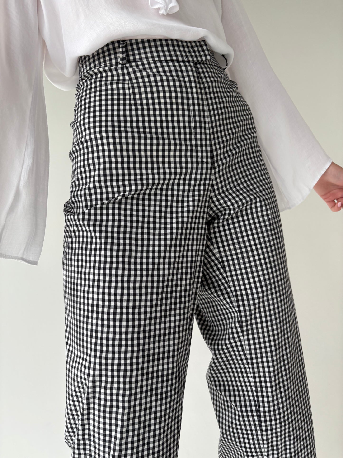 Deux piece din bumbac gingham modelator în croi clasic