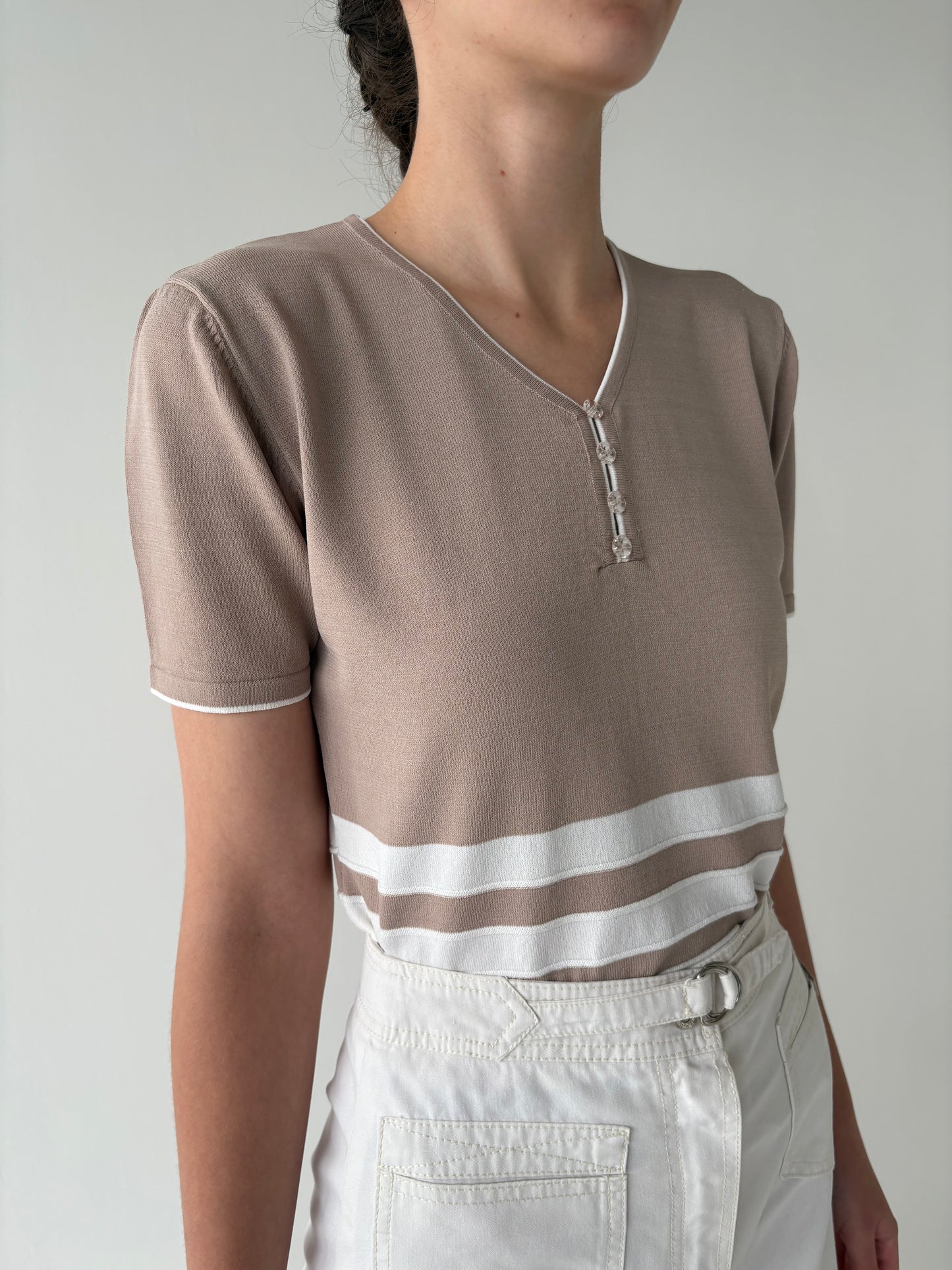 Top din jerse premium cafe au lait cu dungi albe