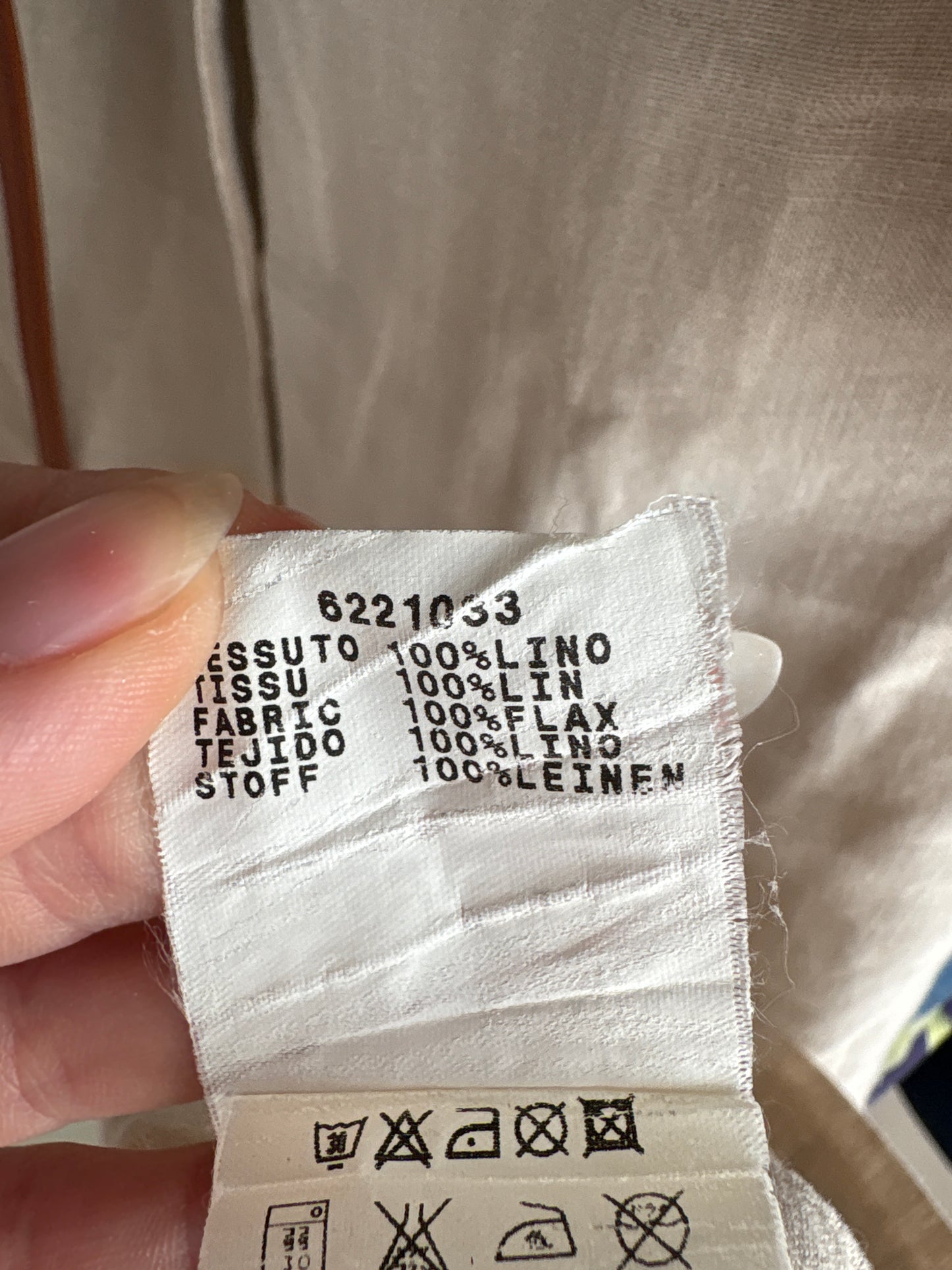 Rochie light nude Max&Co by Max Mara din in în croi Safari cu mânecă reglabilă