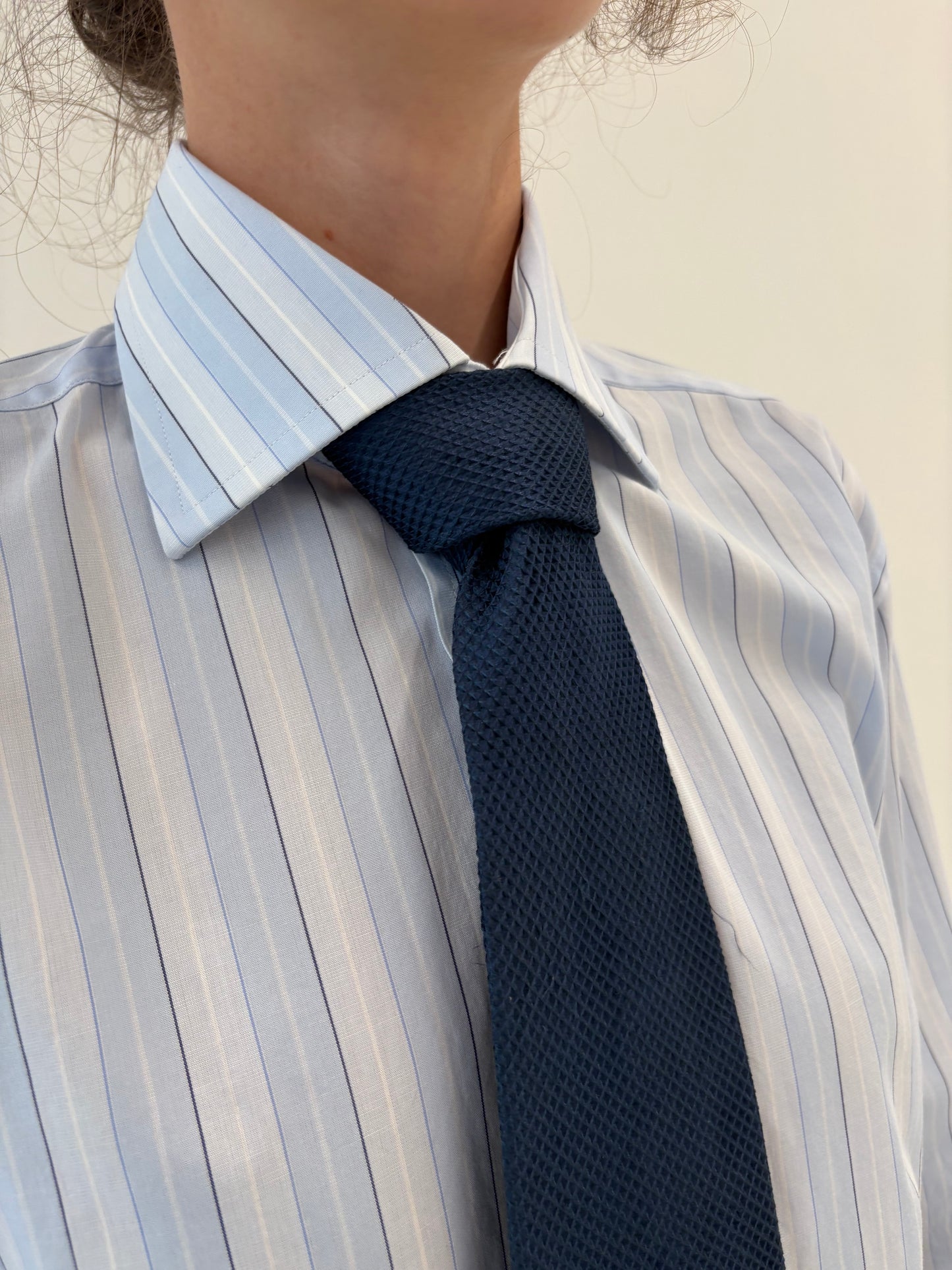 Cravata italiană Navy blue din mătase naturală gofrată