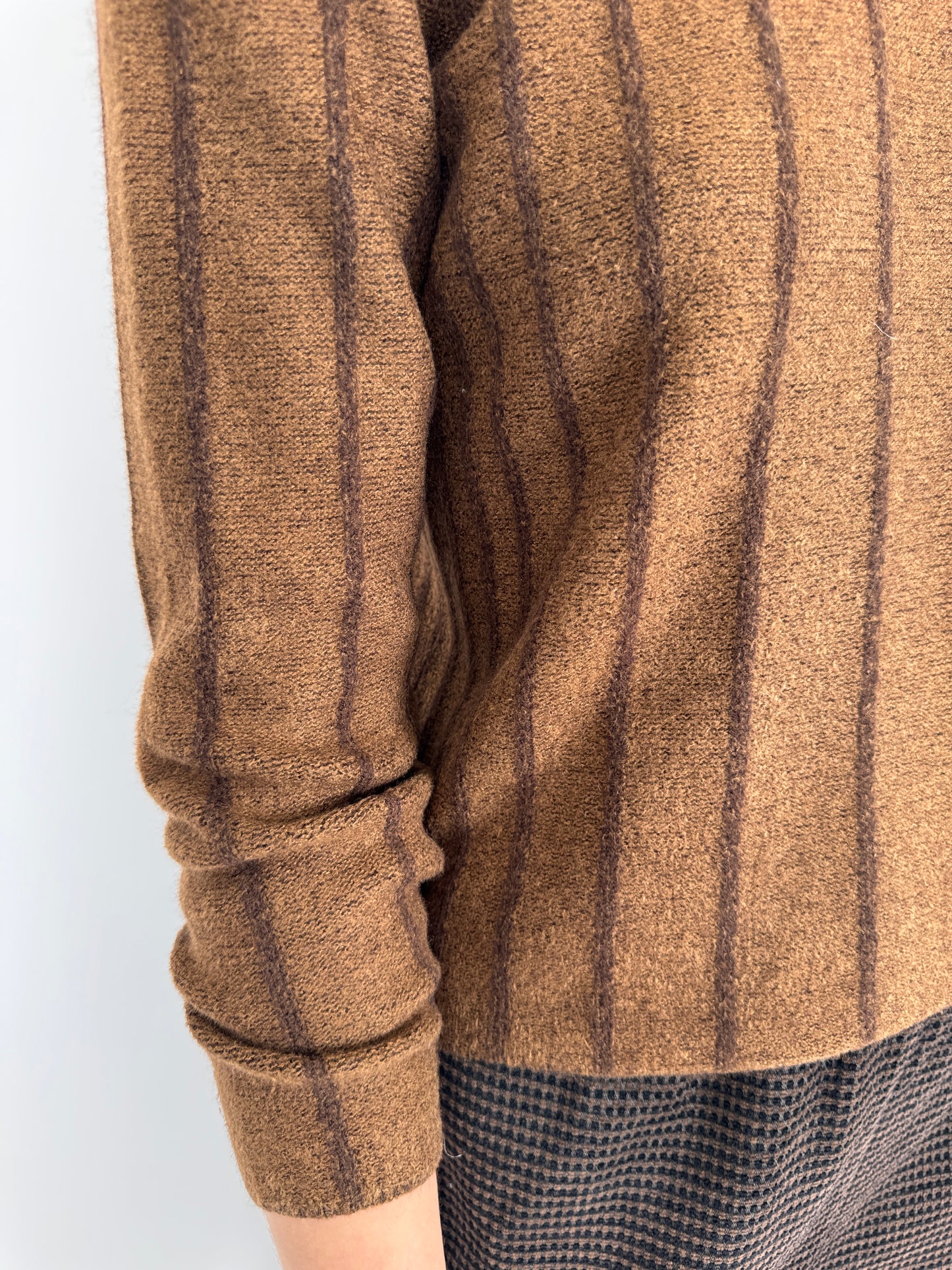 Pulover caramel italian cu dungi din mix de lana merino extrafina