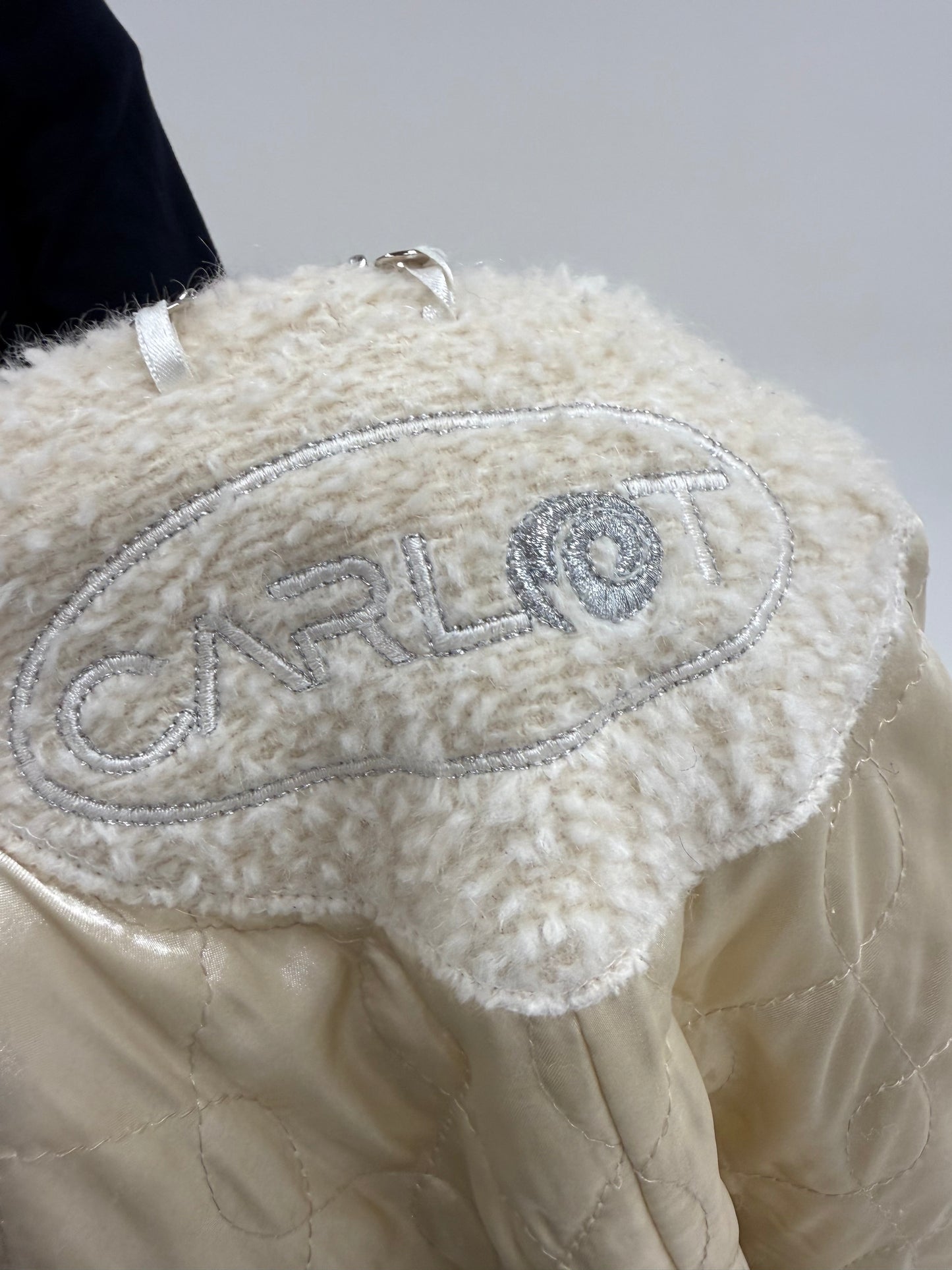 Palton cambrat old vintage early 70s din boucle excepțional de lana