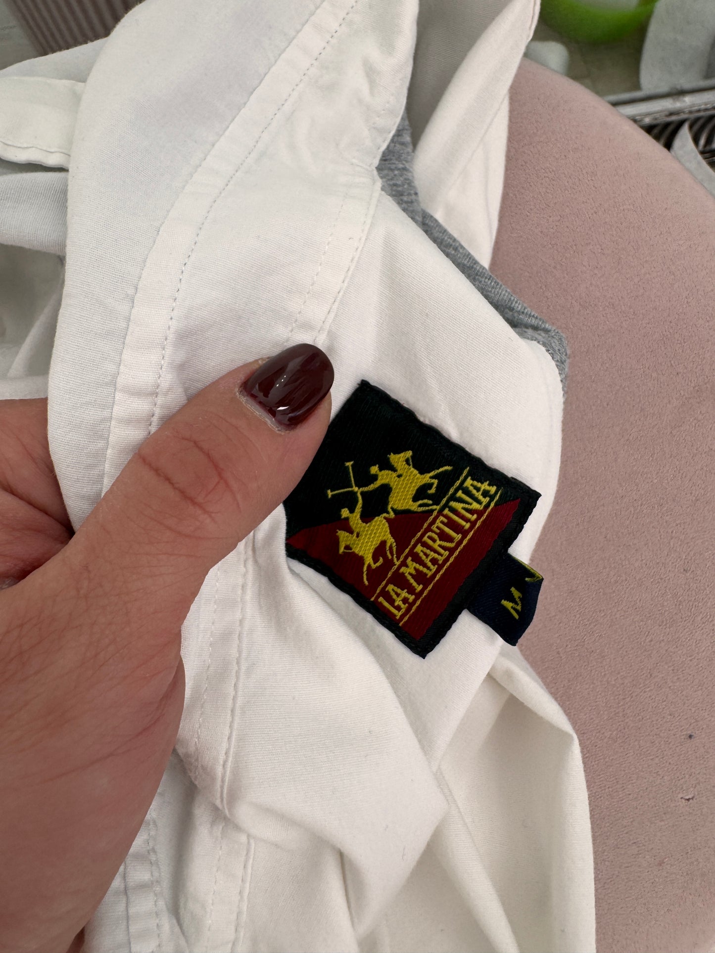 Cămașa de brand premium La Martina în croi ușor cambrat