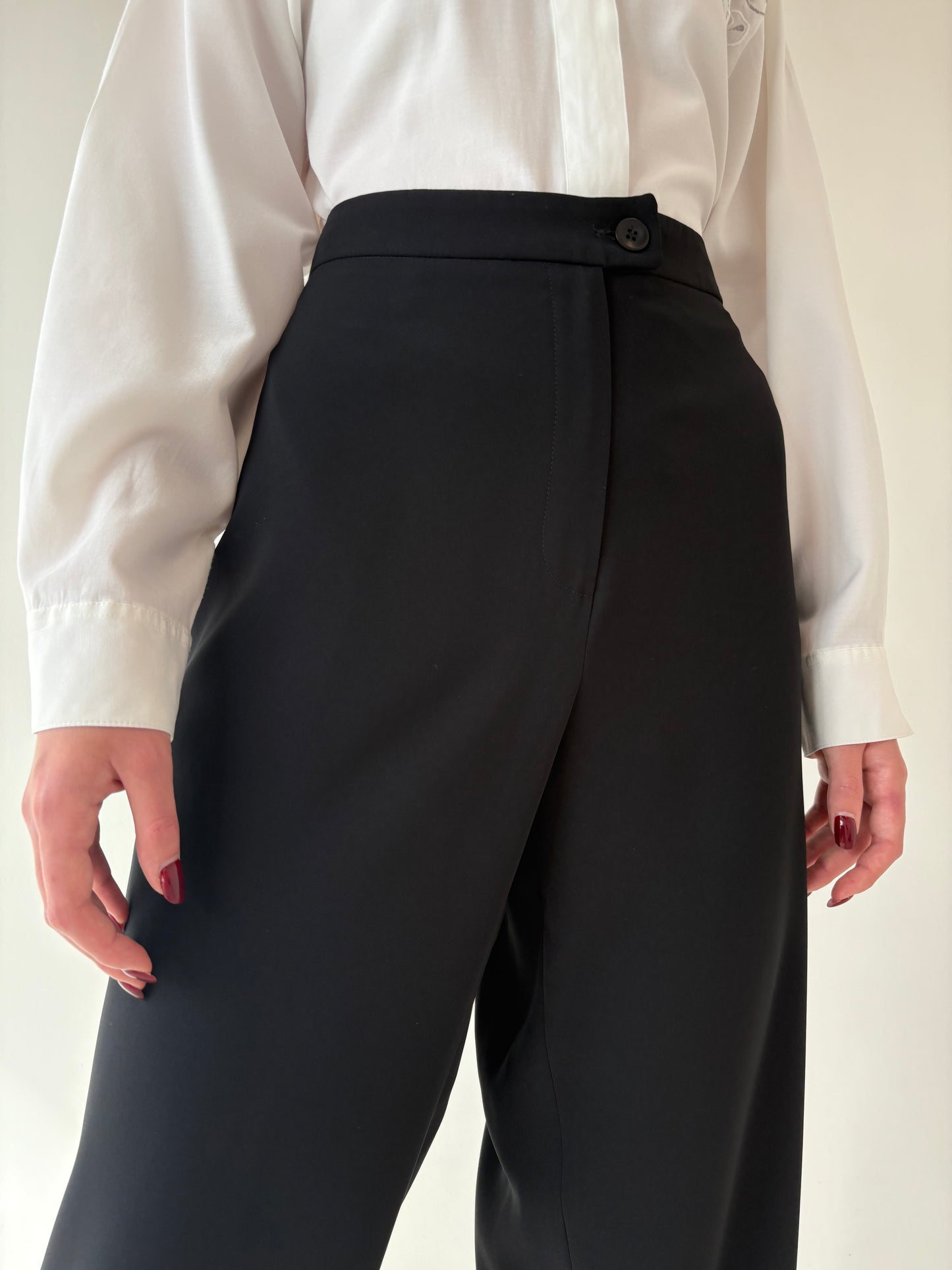 Pantaloni business negri în croi drept cu talie ultra înaltă