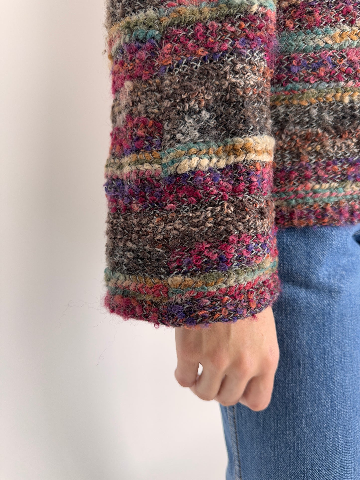 Sacou gros din boucle de lana în combinație superbă de culori