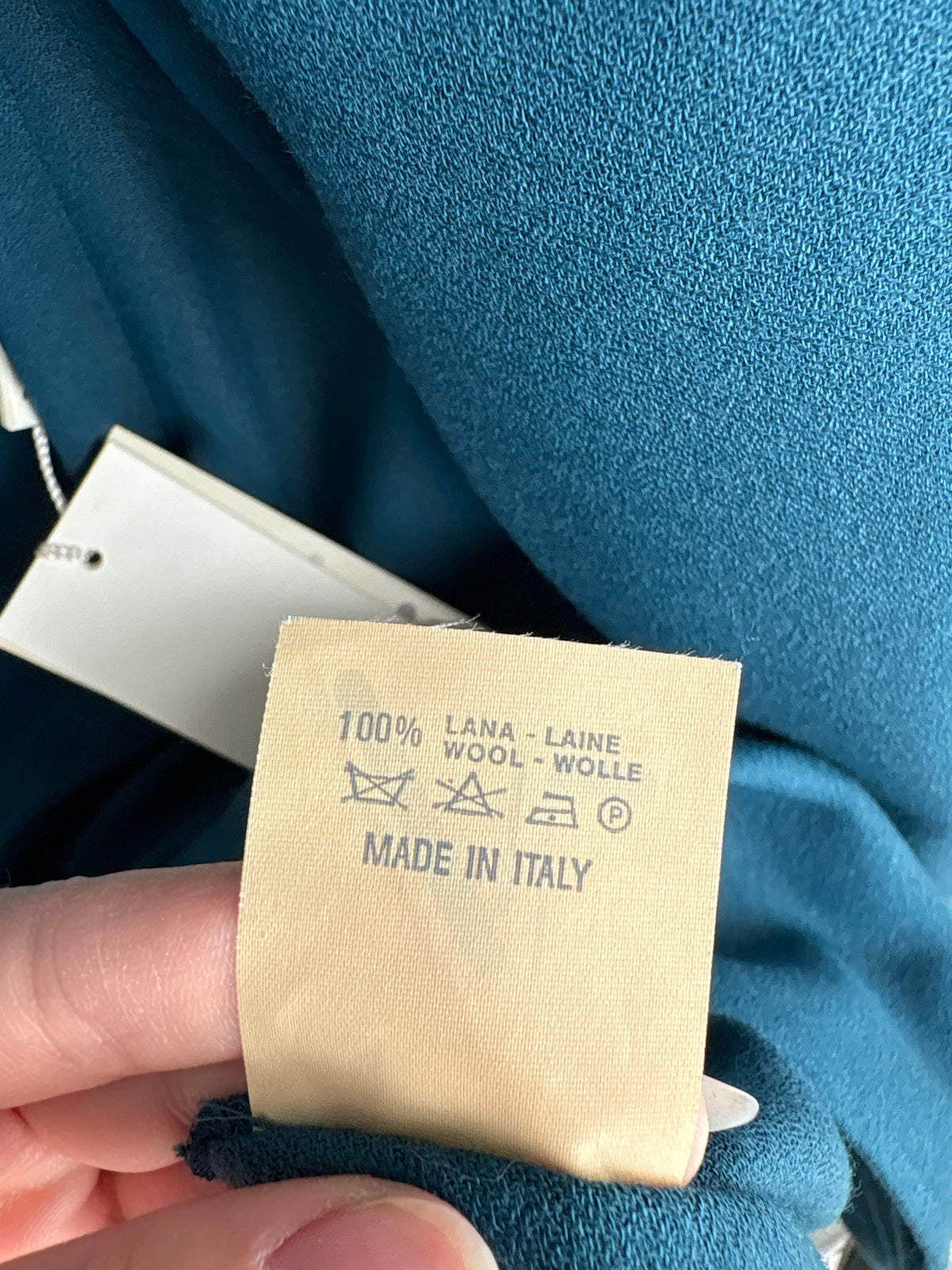 Rochie vintage nouă cu etichetă din lana extrafina purtabilă în 2 moduri
