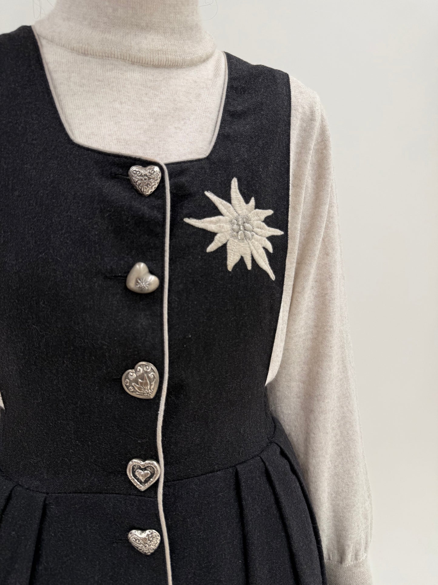 Rochie vintage maxi cu buzunare și talie ultra înaltă din lana groasă