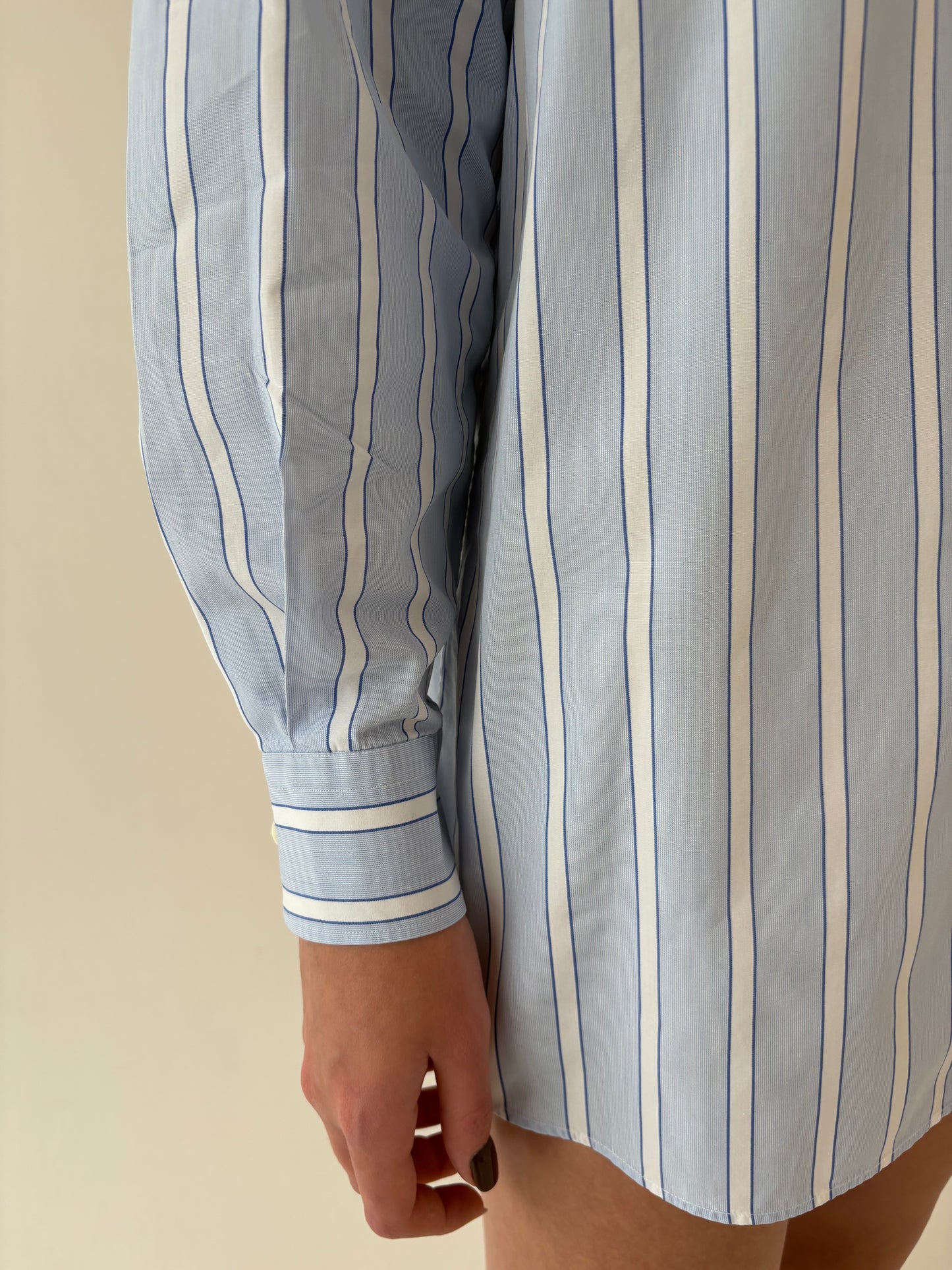 Cămașa baby blue petite cu dungi verticale din poplin premium de bumbac