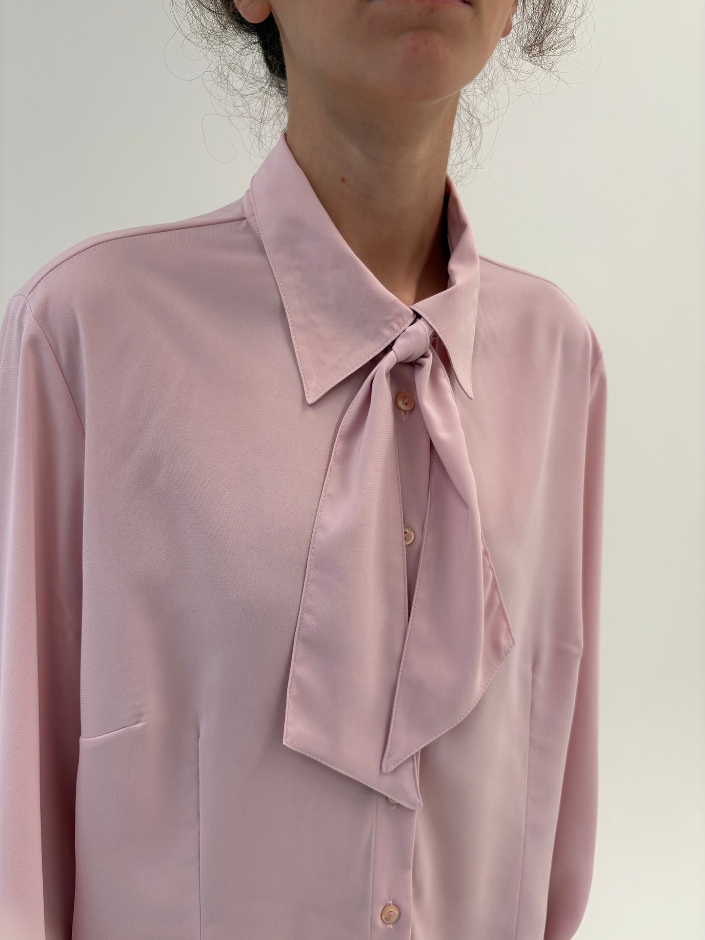 Cămașa vintage cu eșarfă detașabilă powder pink