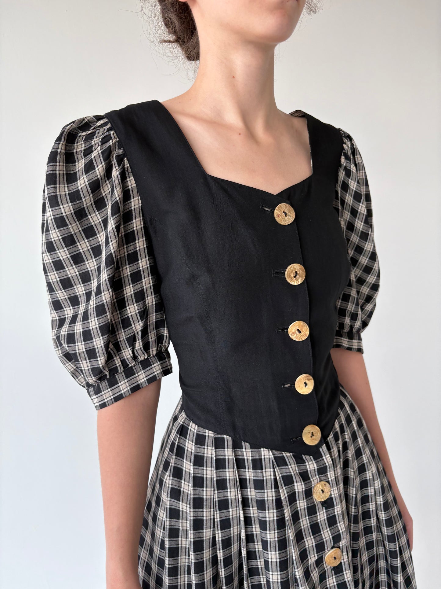Rochie vintage din pânză cu corsaj și buzunare