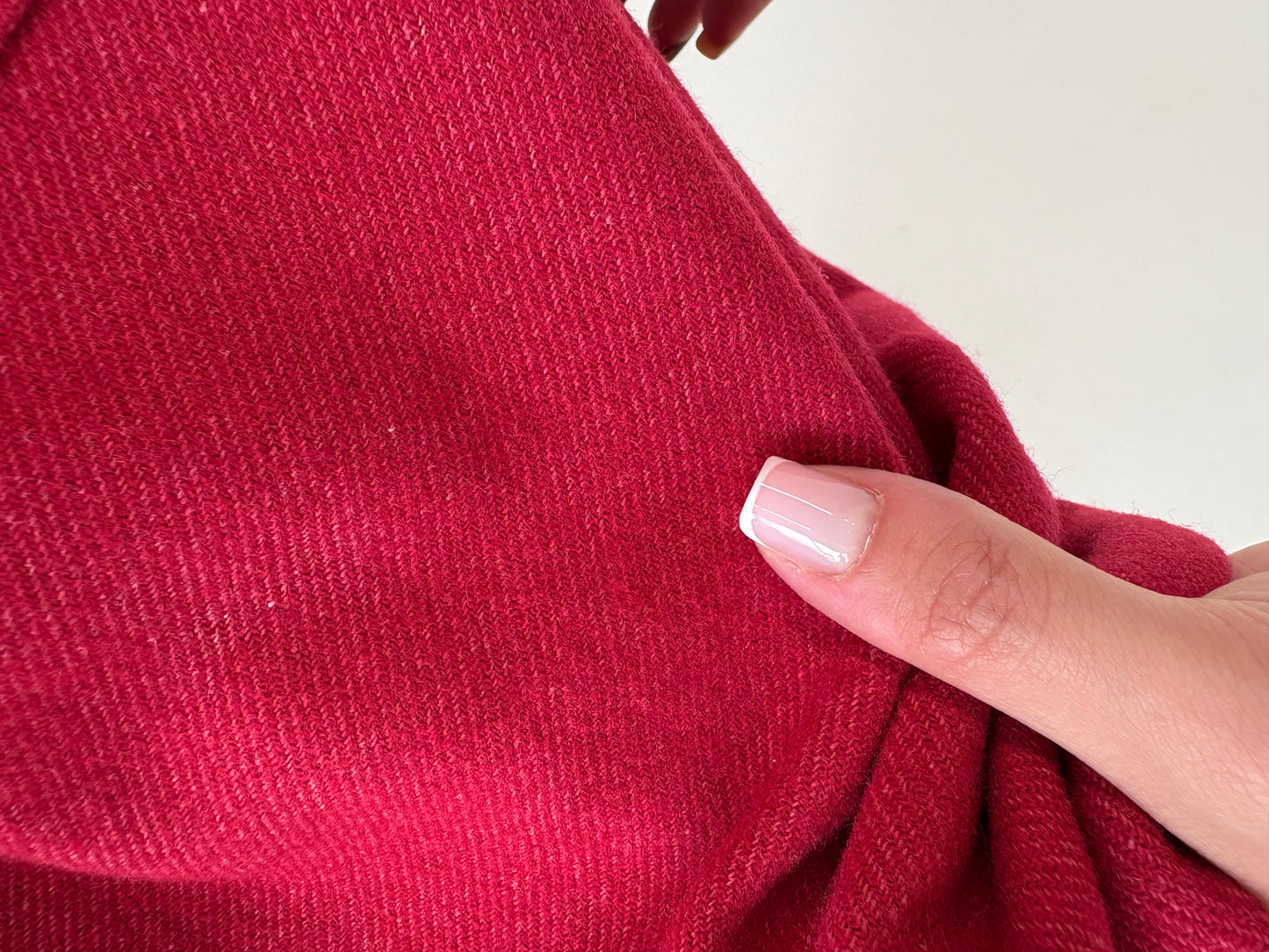 Halat vinatge high end italian din lana plină rasberry red