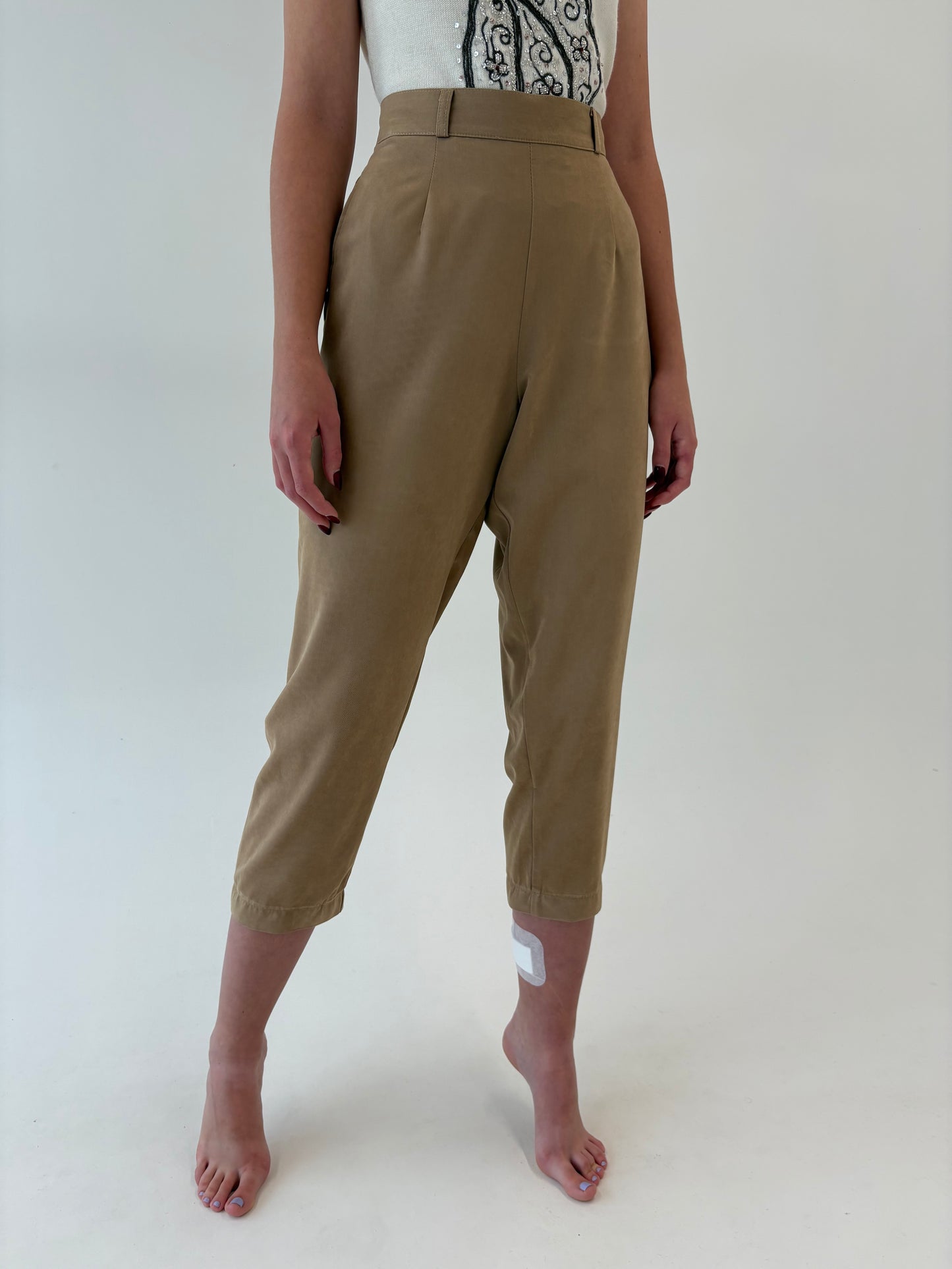 Pantaloni camel petite țigaretă cu talie ultra înaltă cu ușor aspect de piele întoarsă