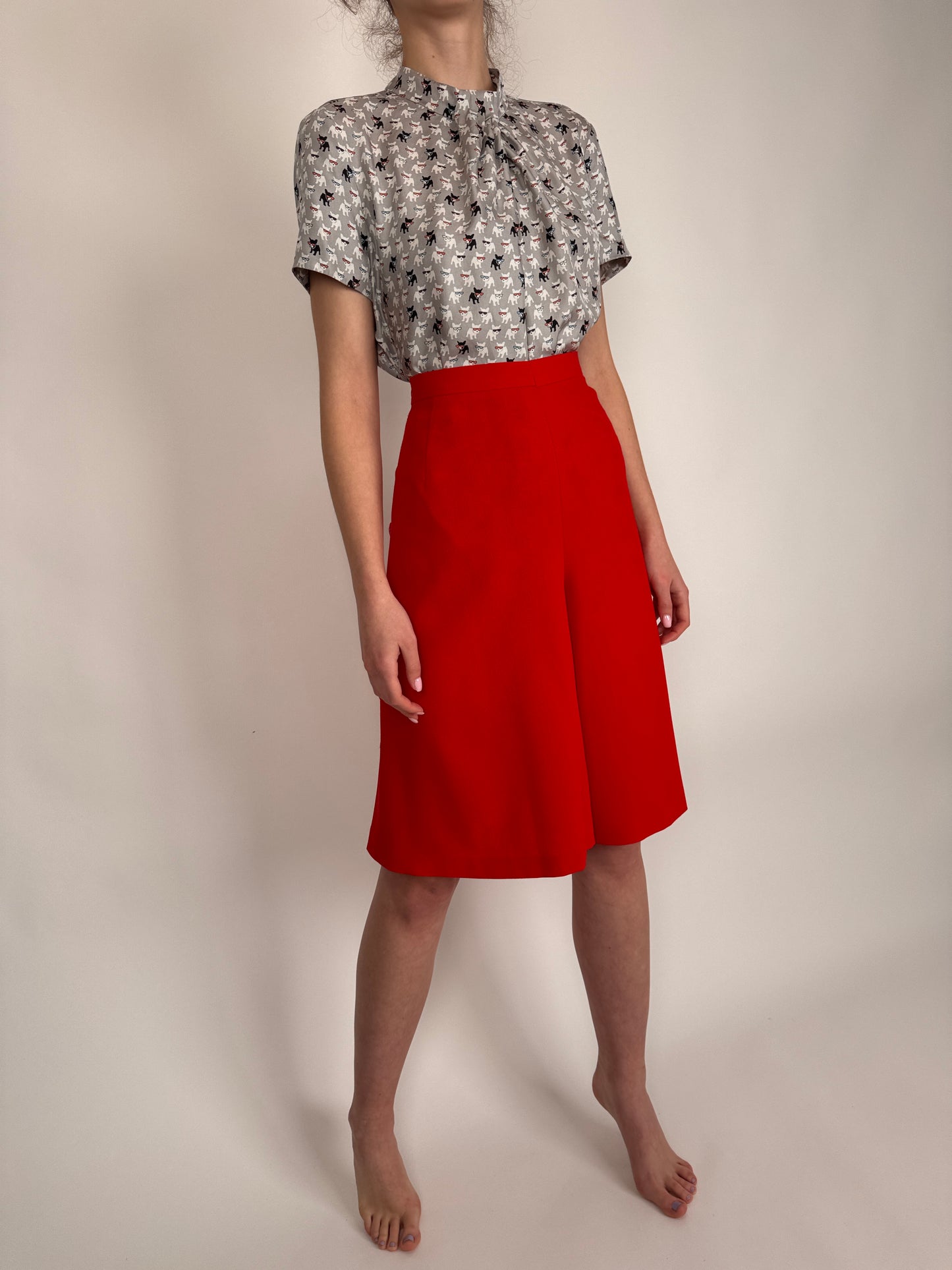 Deux piece vintage de brand luxury Louis Feraud cherry red
