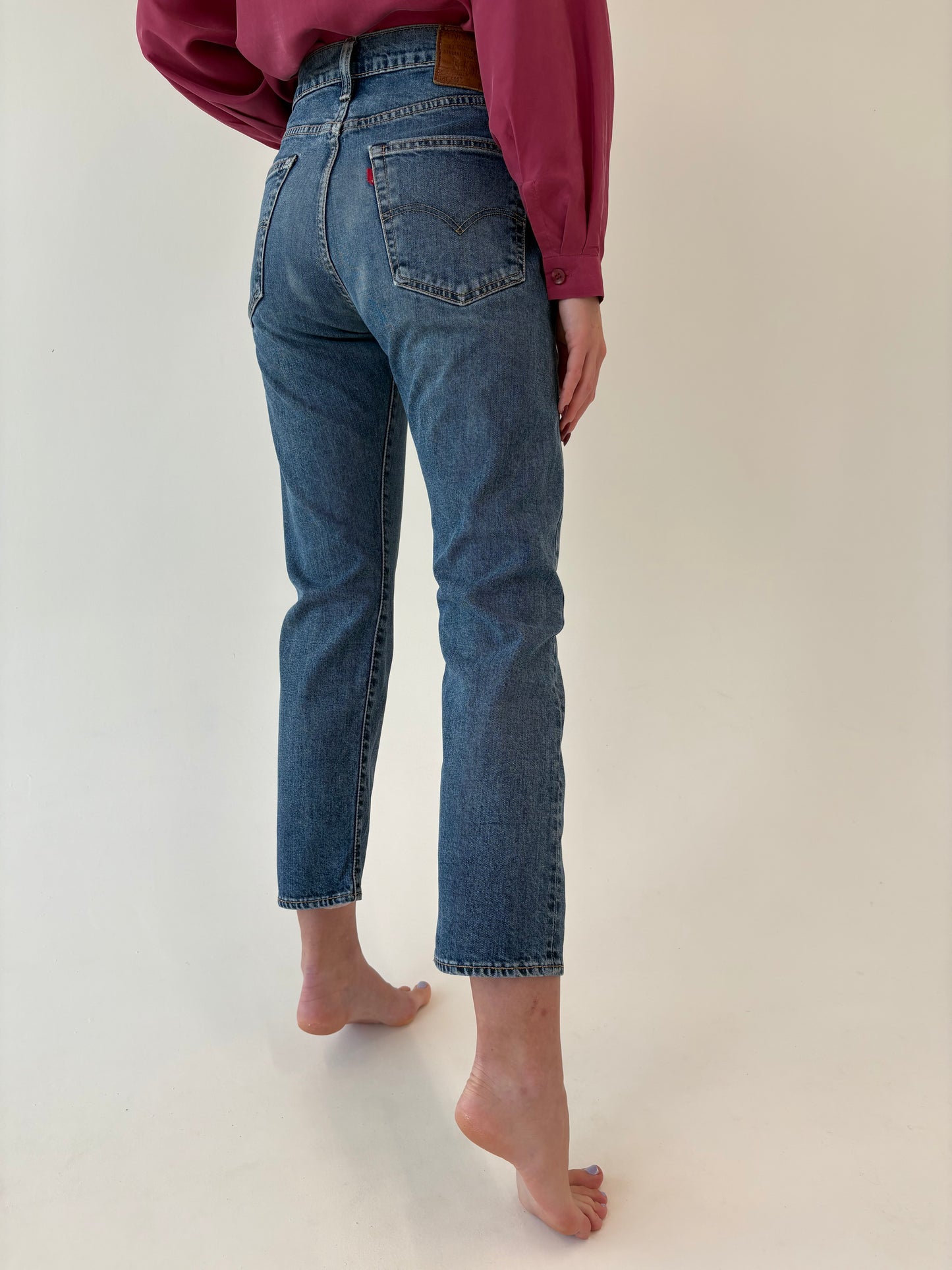 Jeans premium Levi’s 502 din bumbac gros cu un touch strech