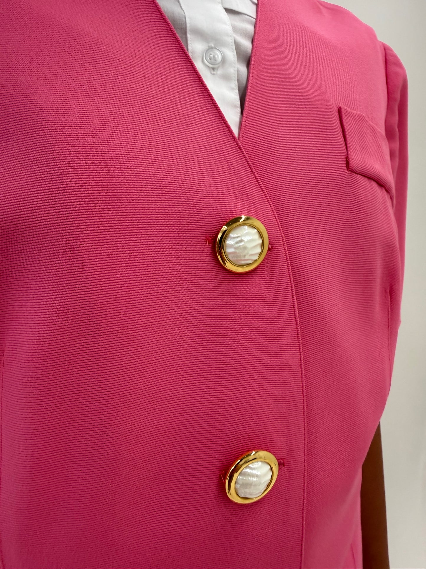 Sacou Barbie pink vintage din faille cu nasturi perlă supradimensionați