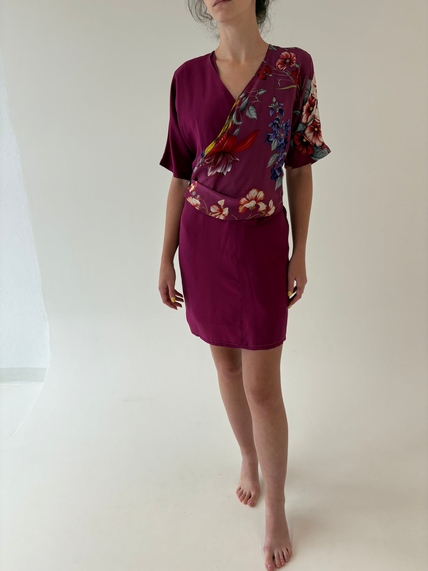 Rochie vintage din mătase naturală în nuanțe superbe cu bust petrecut