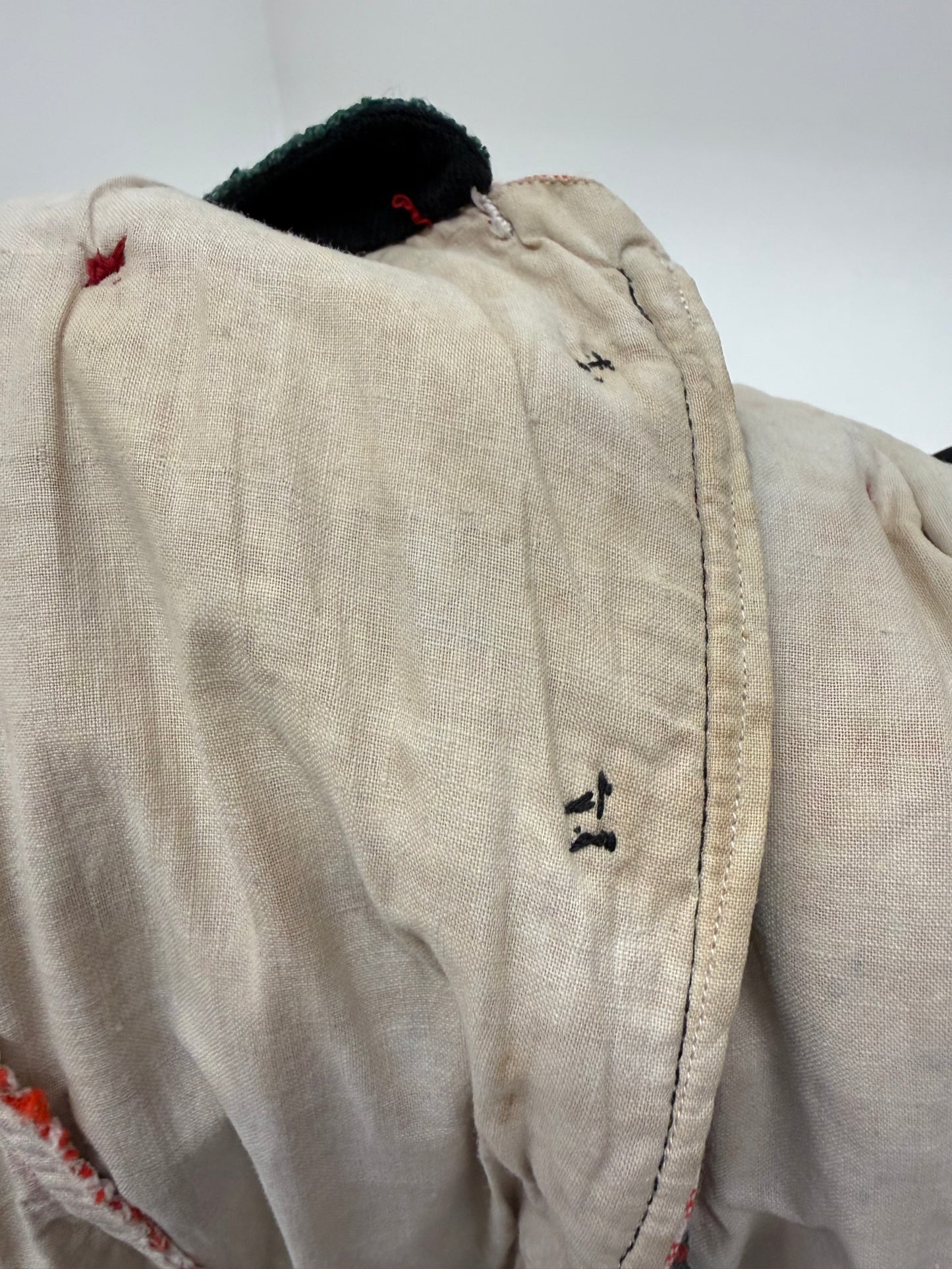 Rochie Old vintage anii 70-80 din lana extrafina super cambrata cu corsaj