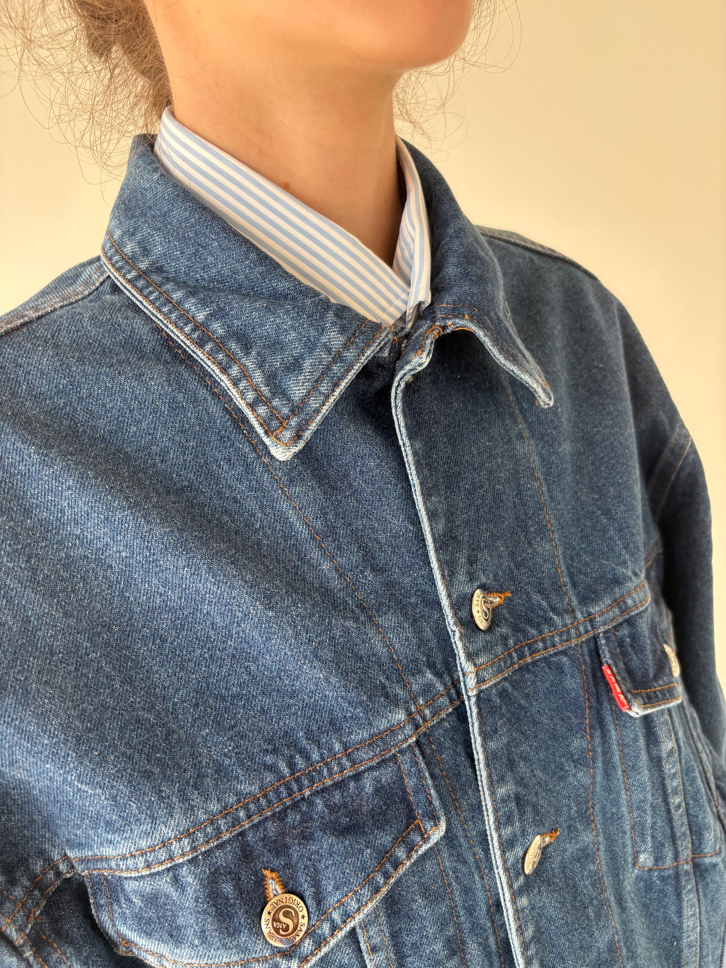 Geaca italiana old vintgae din jeans ‘trucker jacket’ anii 80