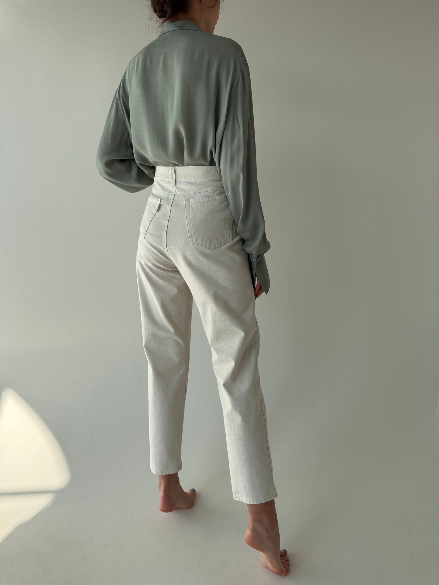 Jeans vintage premium off white ultra modelator cu talie super înaltă