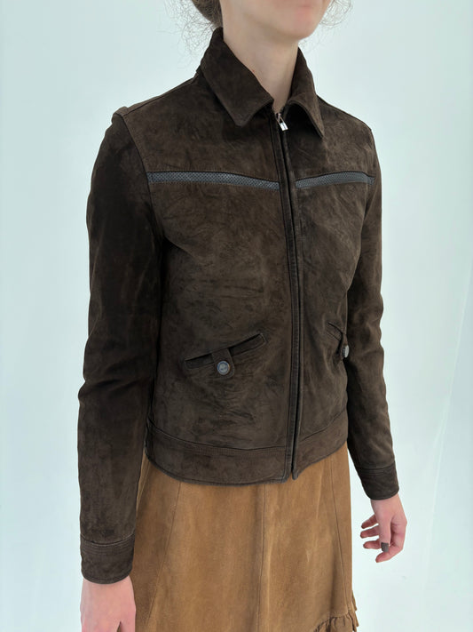 Geacă din piele naturală întoarsă chocolate brown în croi actual