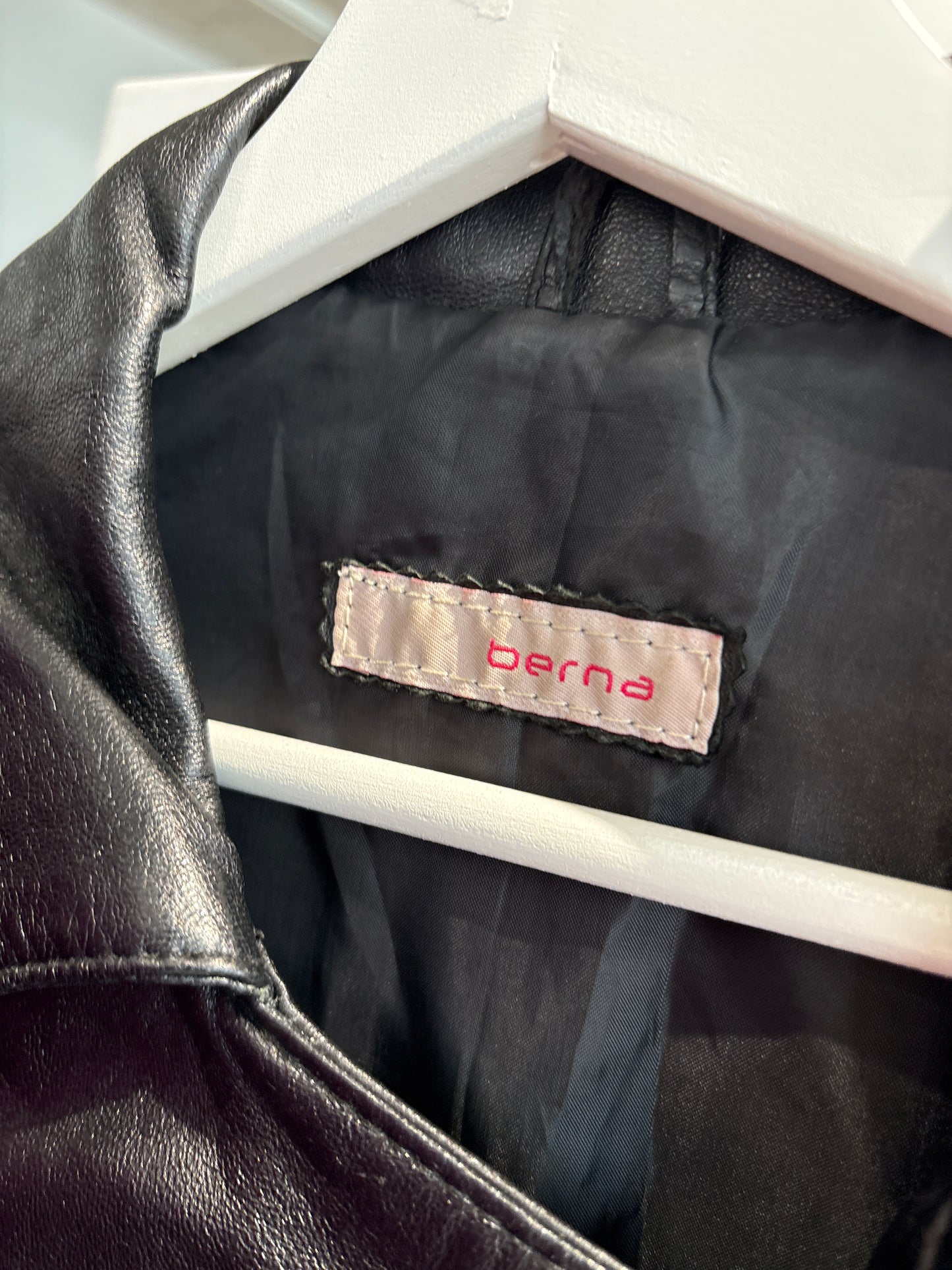 Geacă din piele naturală extrem de moale biker