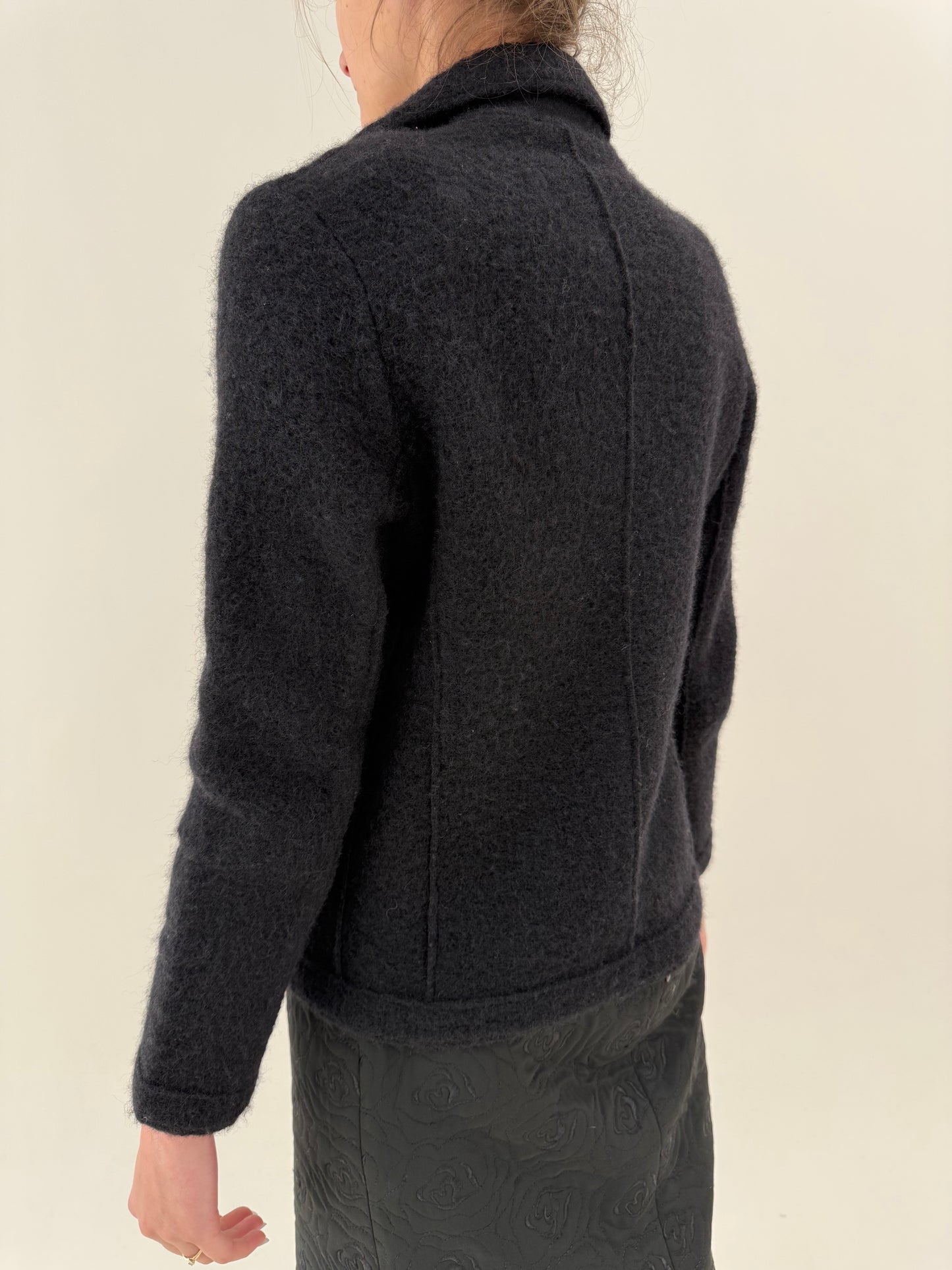 Sacou negru cambrat italian din boiled wool