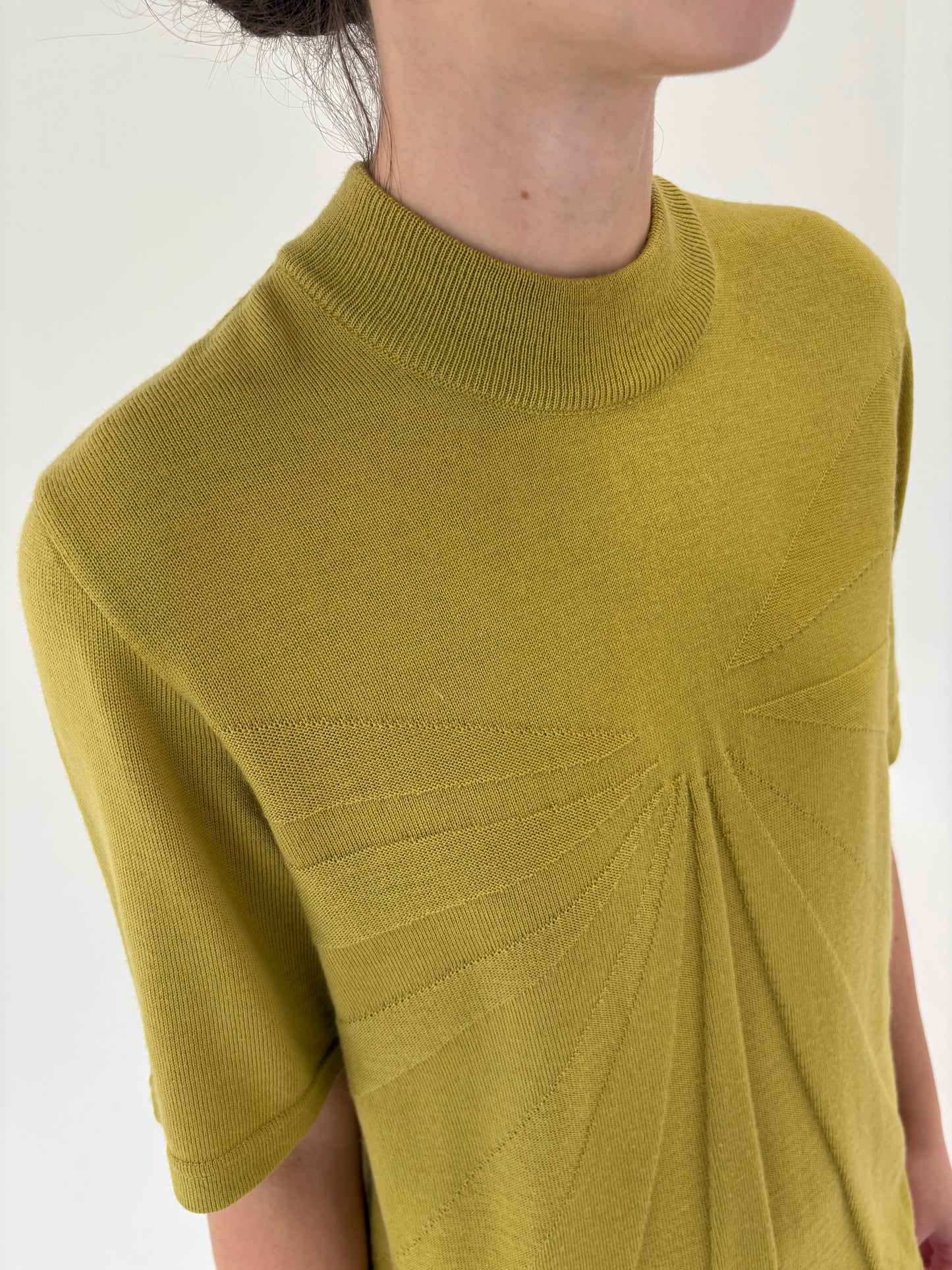 Maleta mustard green italiană din lana merino extrafina de gramaj mare