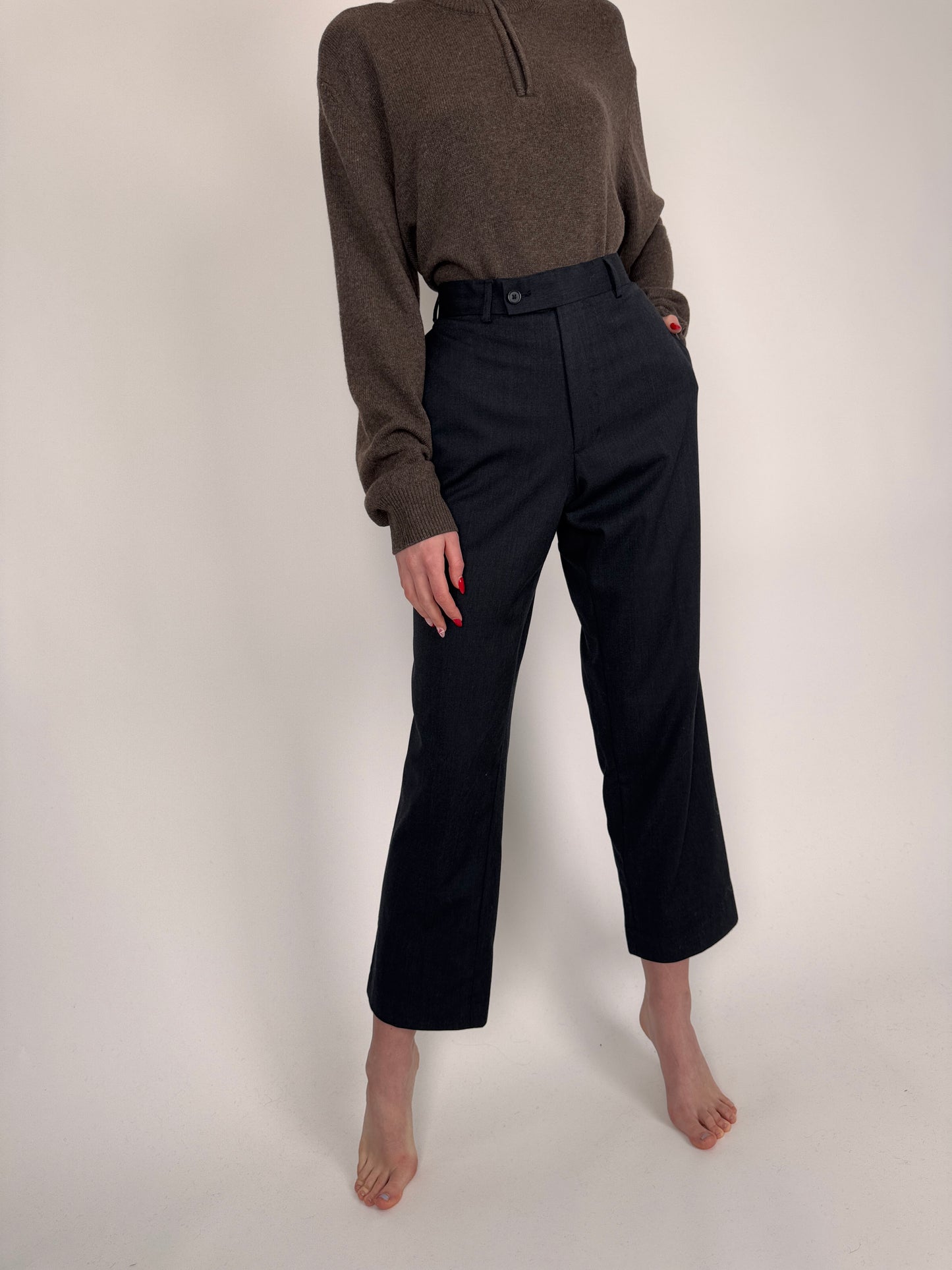 Pantaloni charcoal gray din lana extrafina pura certificată