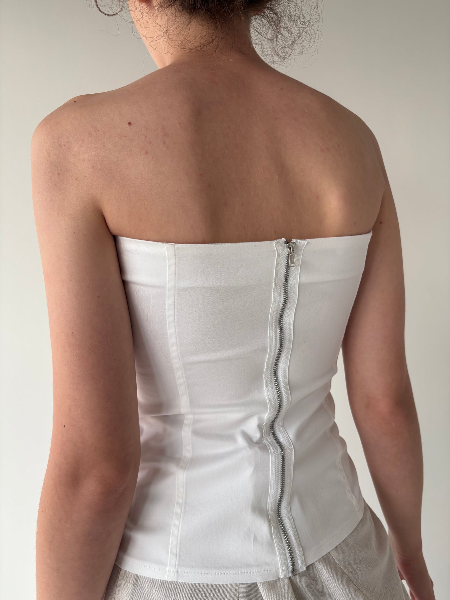 Corset de zi din pânză de in cu pliseuri