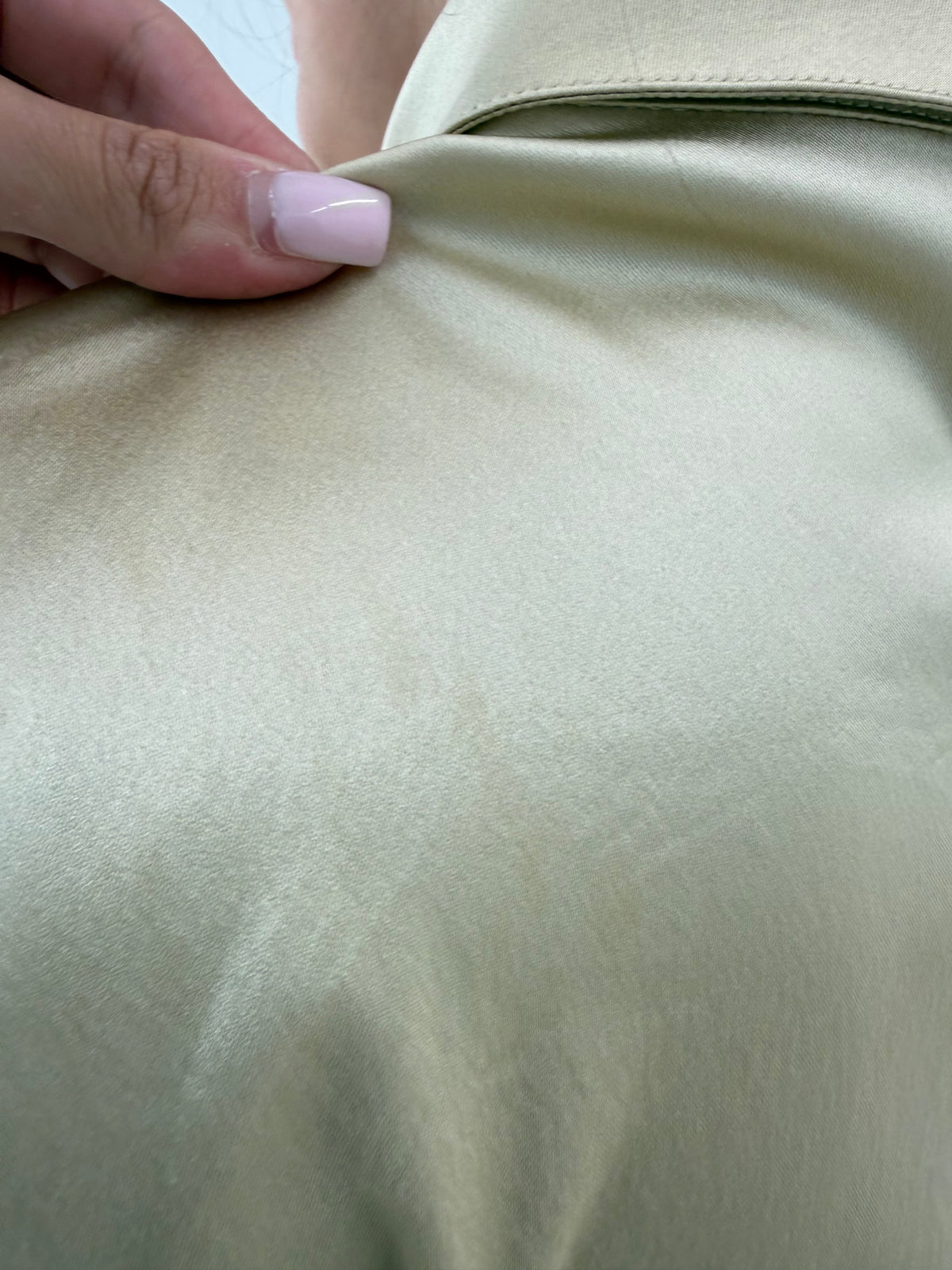 Cămașa de brand luxury italian cambrata muted gold din twill gros satinat