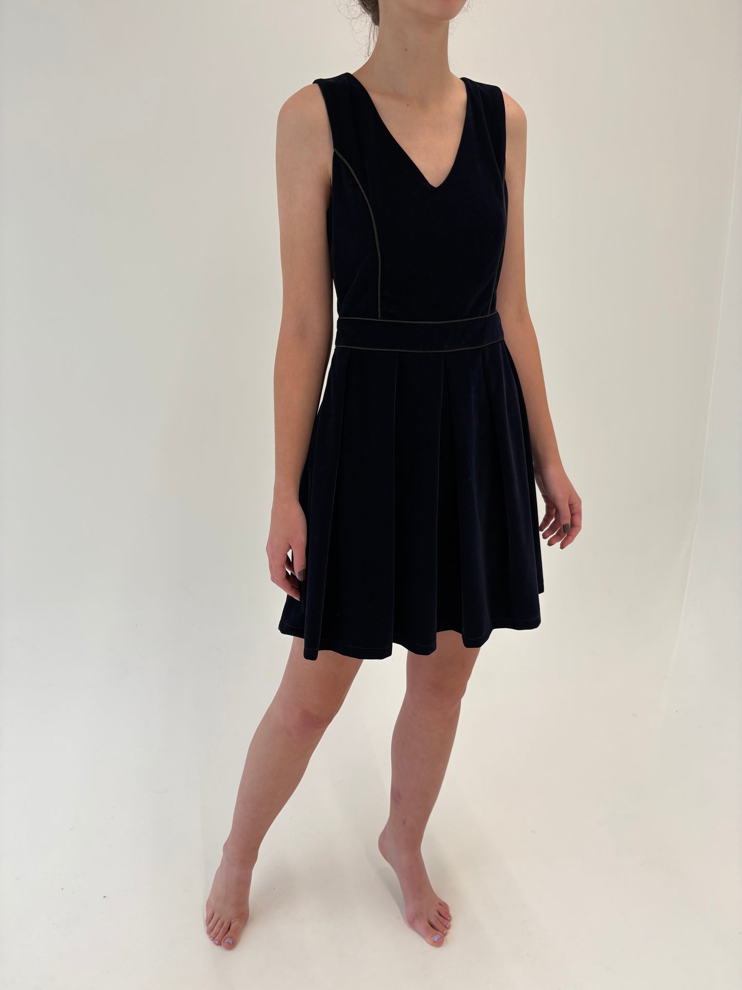 Rochie din catifea midnight blue nouă cu talie marcată