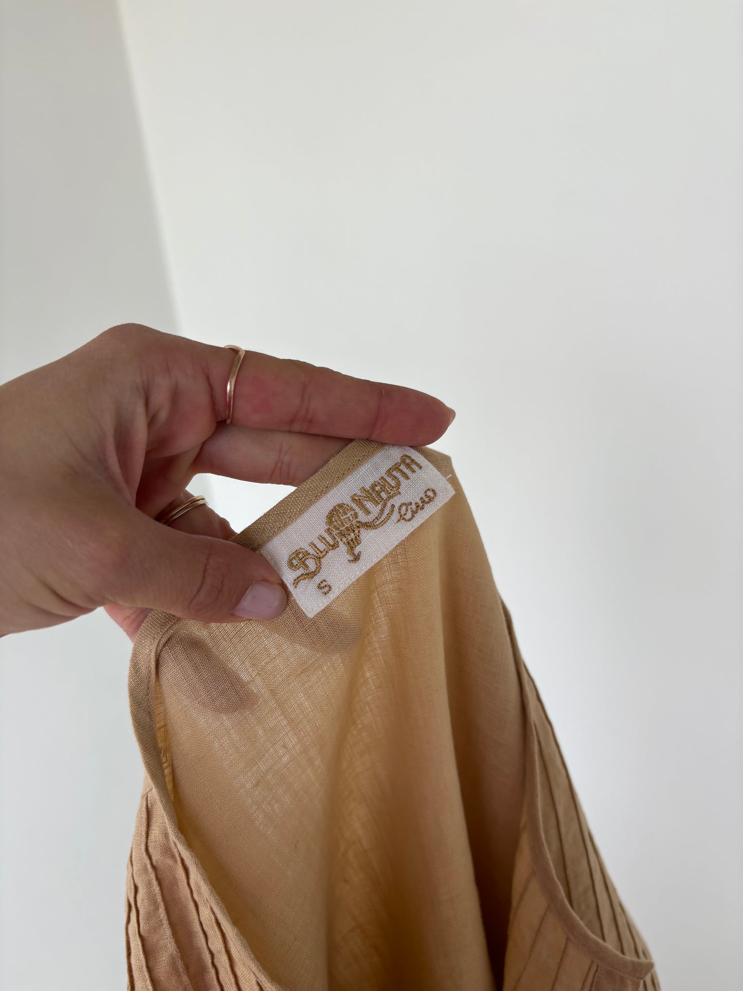 Tunica din in excepțional camel cu buzunare