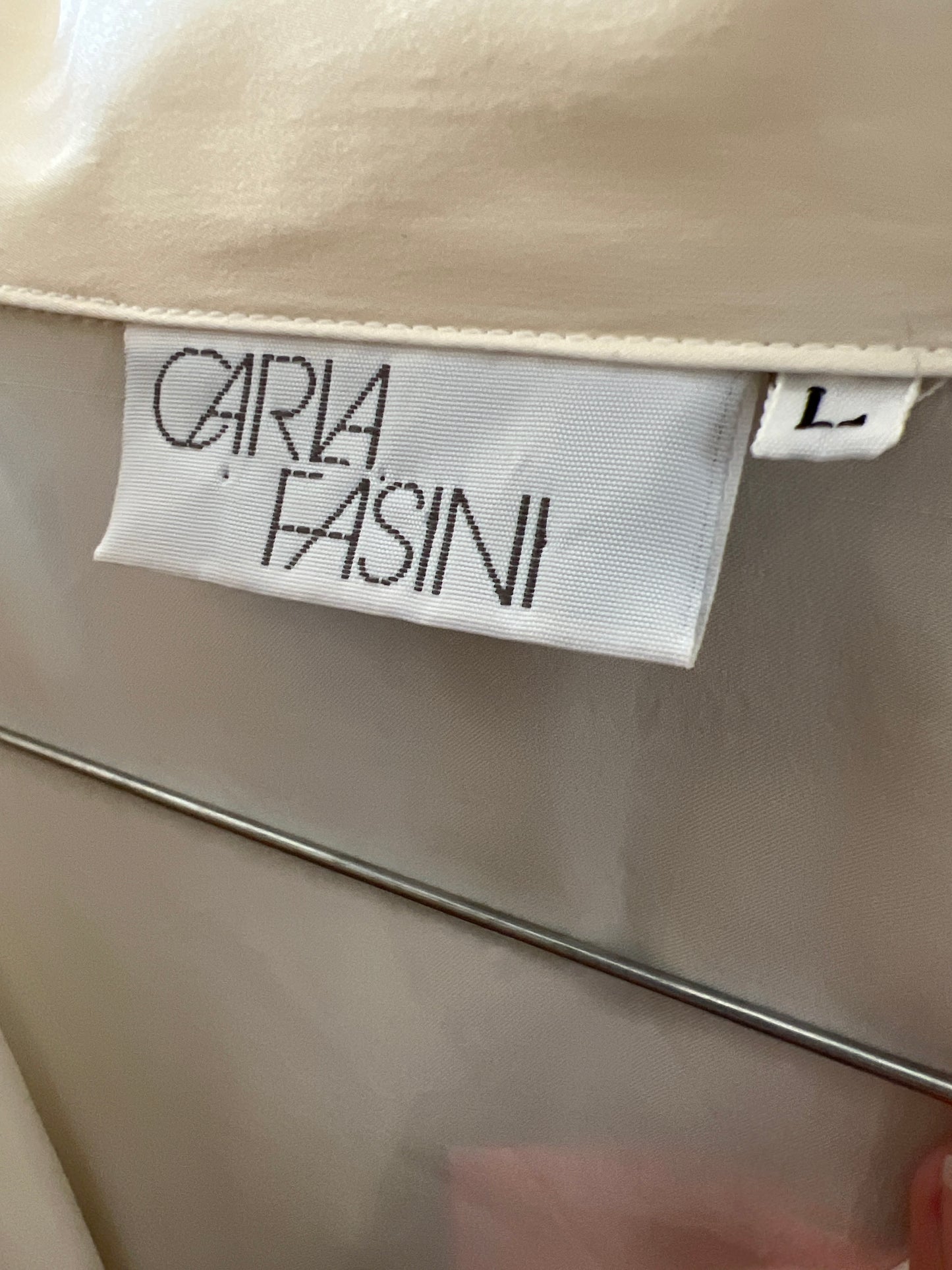 Cămașa din mătase naturală satinata butter white