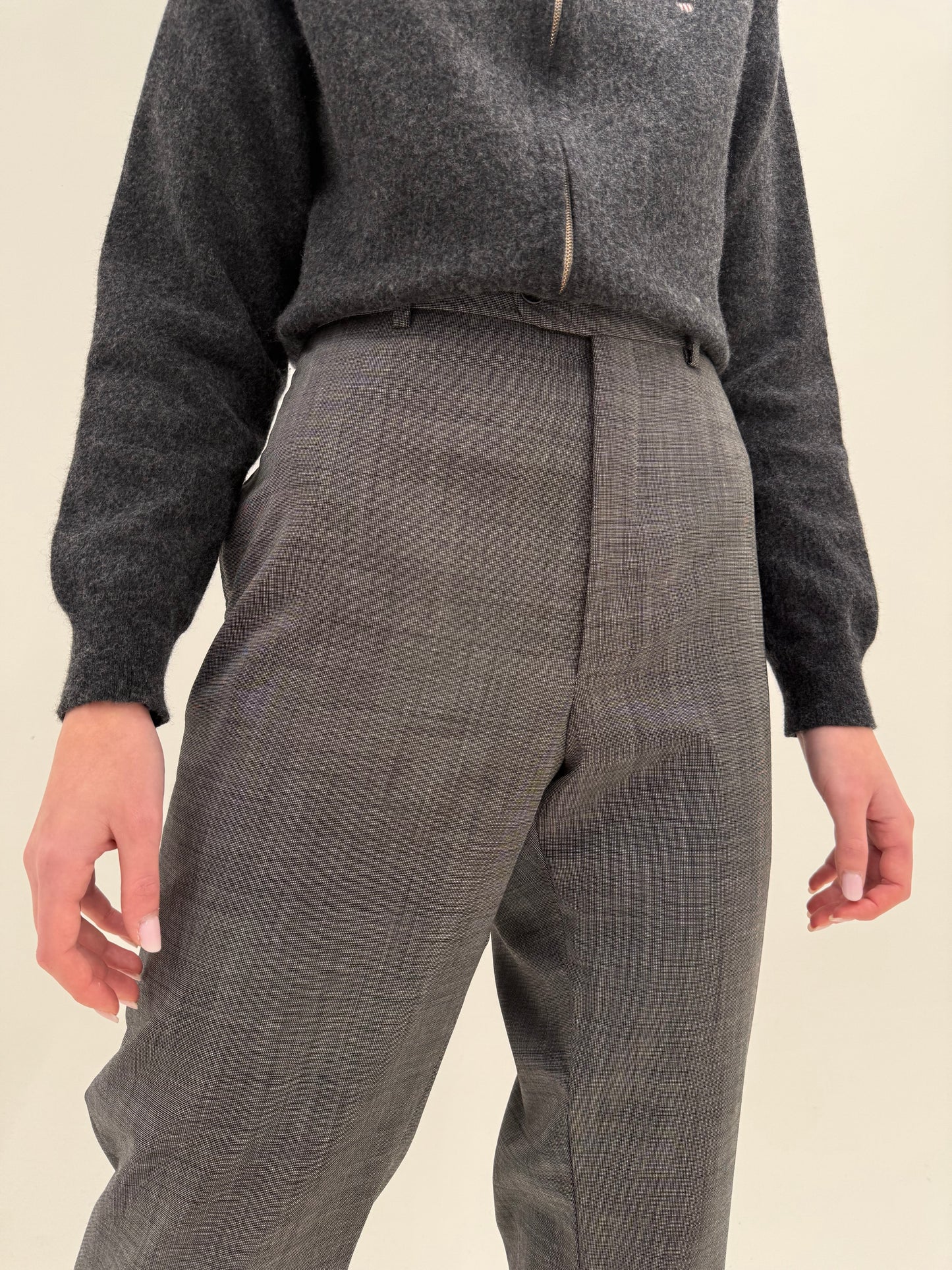 Pantaloni clasici din lana extrafina italienești