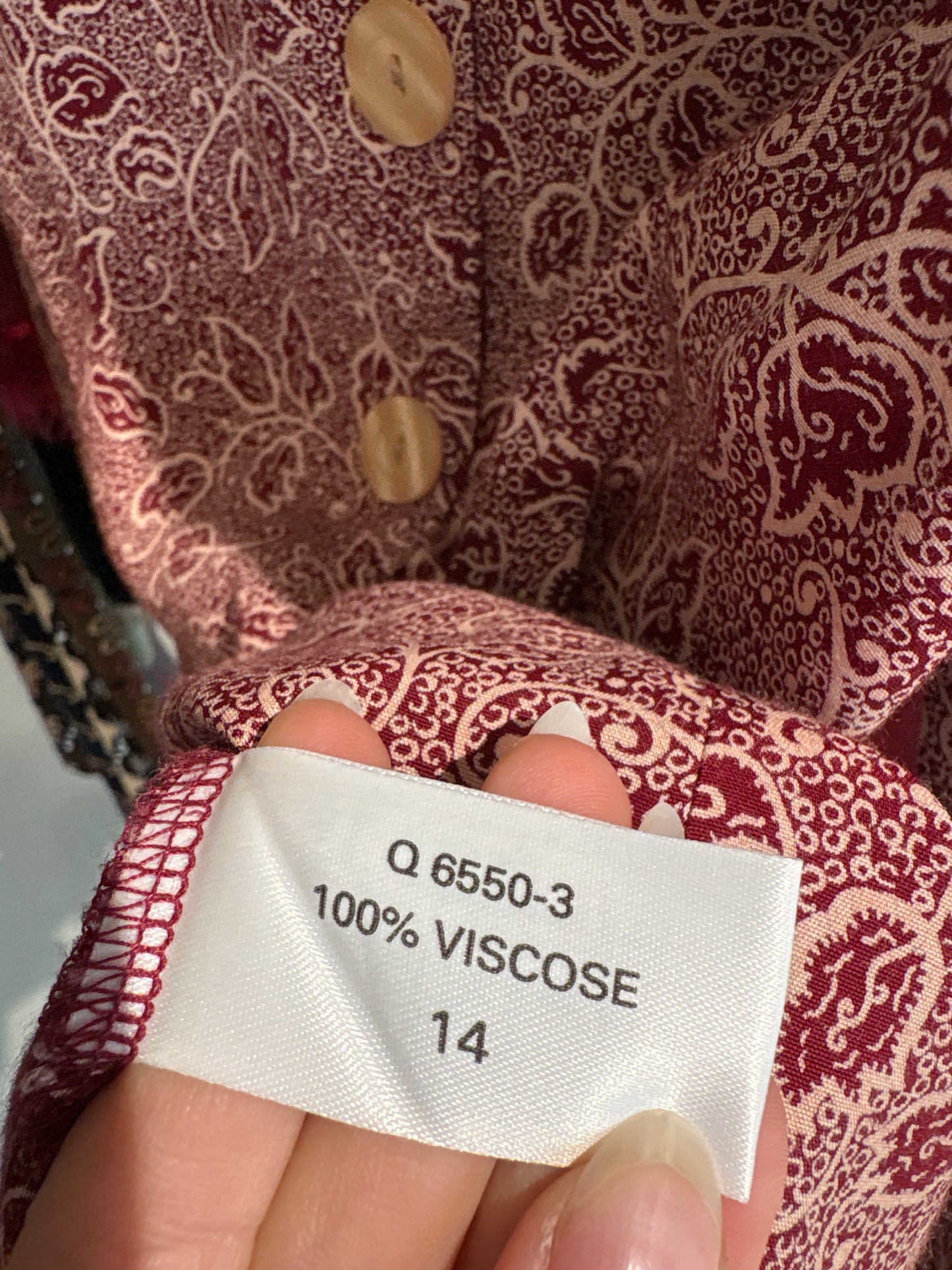 Cămașa cambrata burgundy vintage cu eline delicat camel