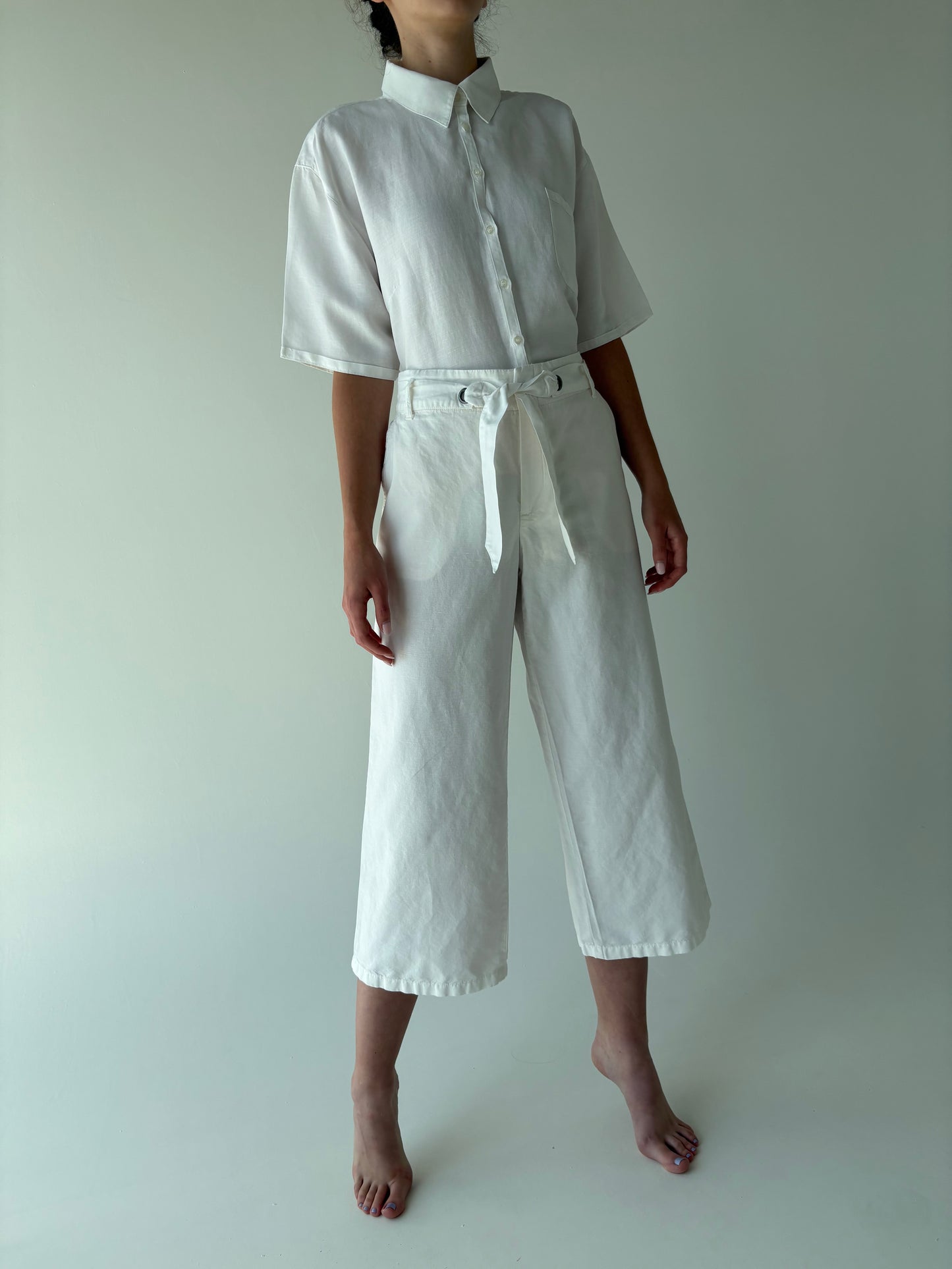 Culottes din pânză ușor structurată cu un touch strech și influențe sport