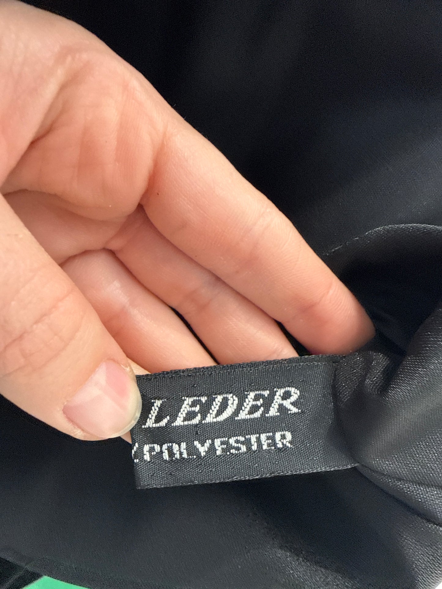 Top cambrat / vesta din piele naturală