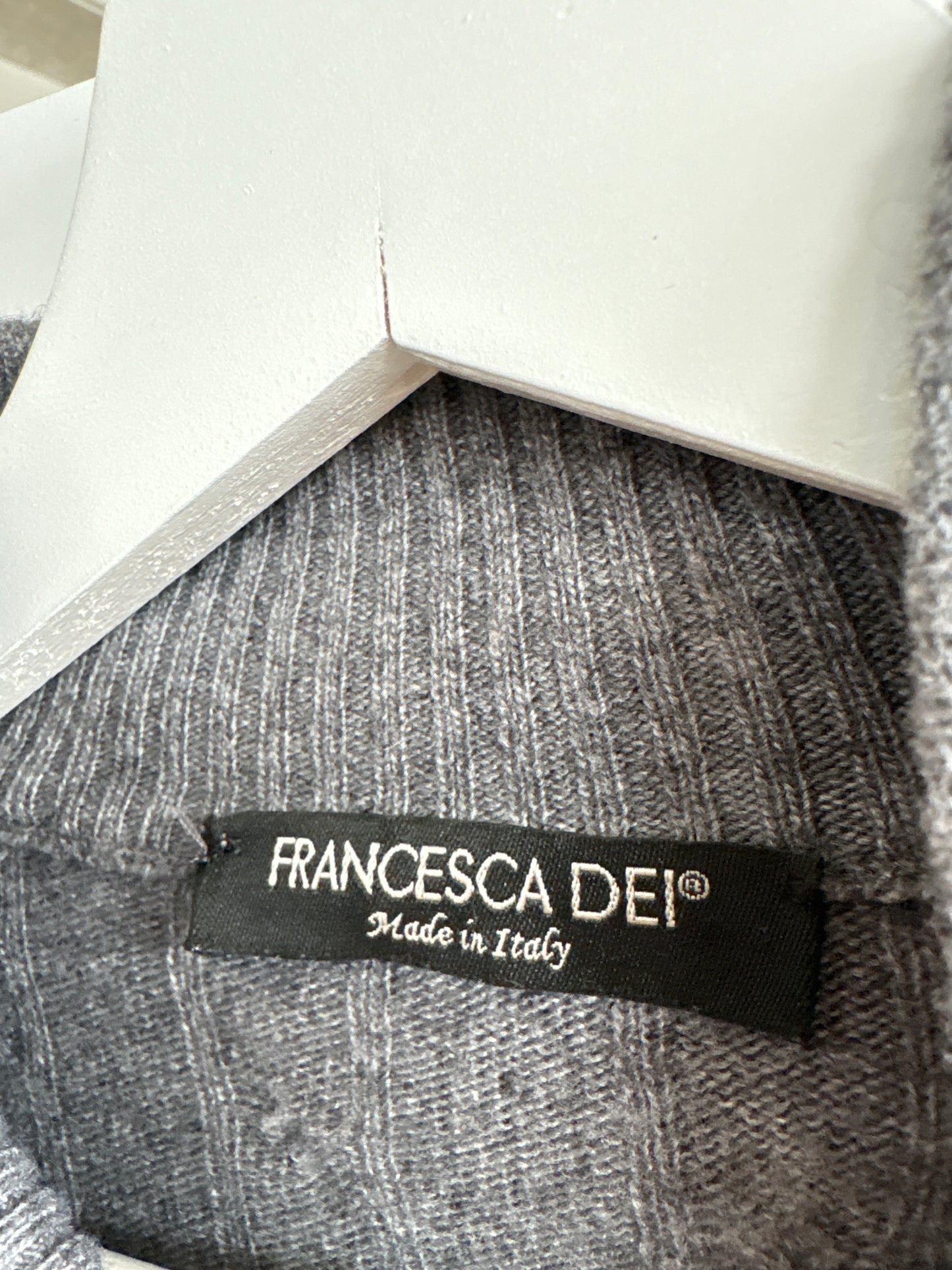 Cardigan italian tip Maleta din lana merino extrafina cu torsade