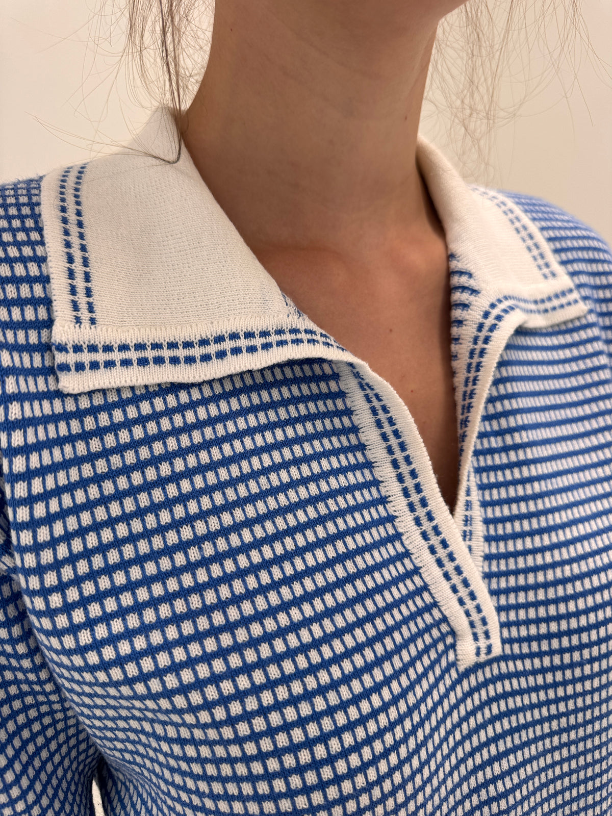 Top polo din jerse fin de bumbac în carouri fine albastru cerneală