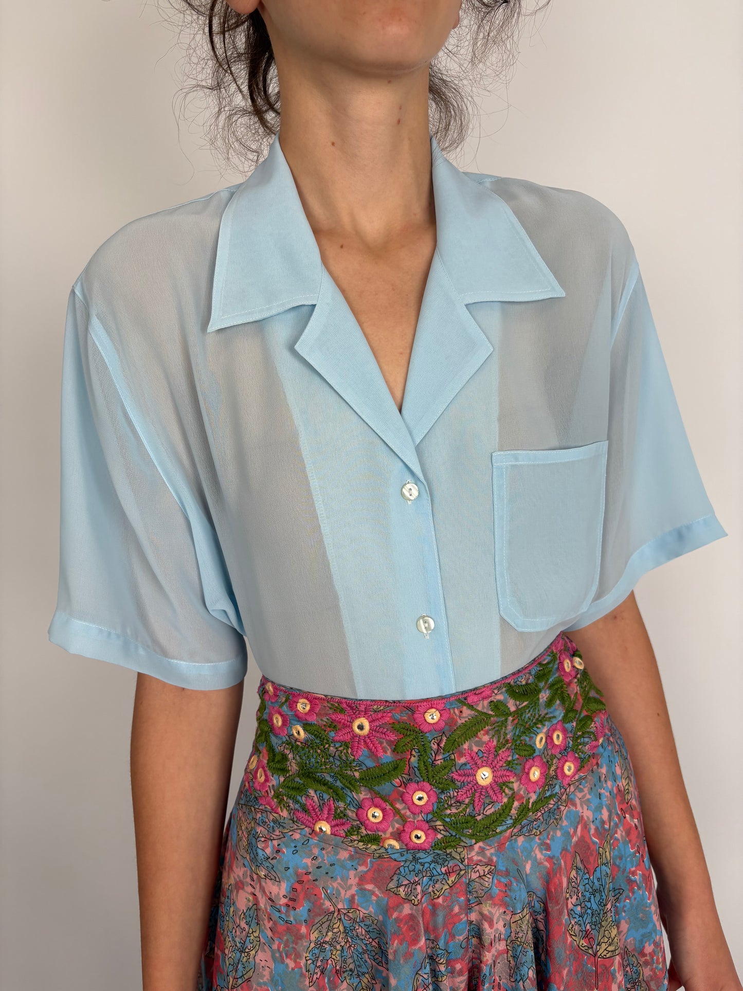 Cămașa baby blue din triplu no iron voal 50% mătase naturală