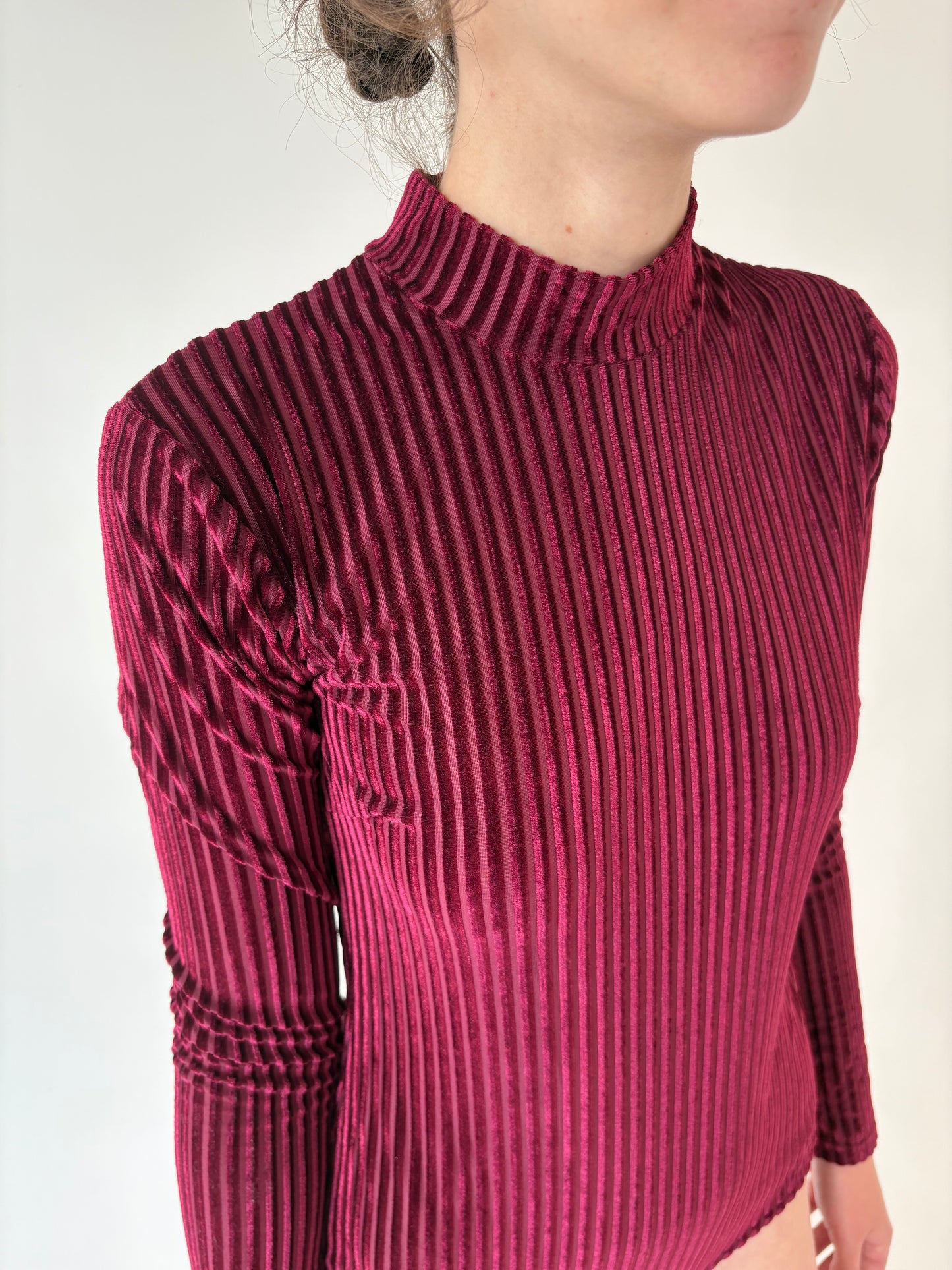 Body burgundy de catifea ribbed modelatoare tip Maleta
