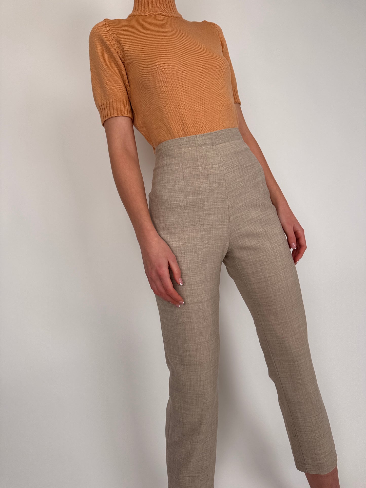 Pantaloni petite de brand luxury italian linen nude din stofita de lana